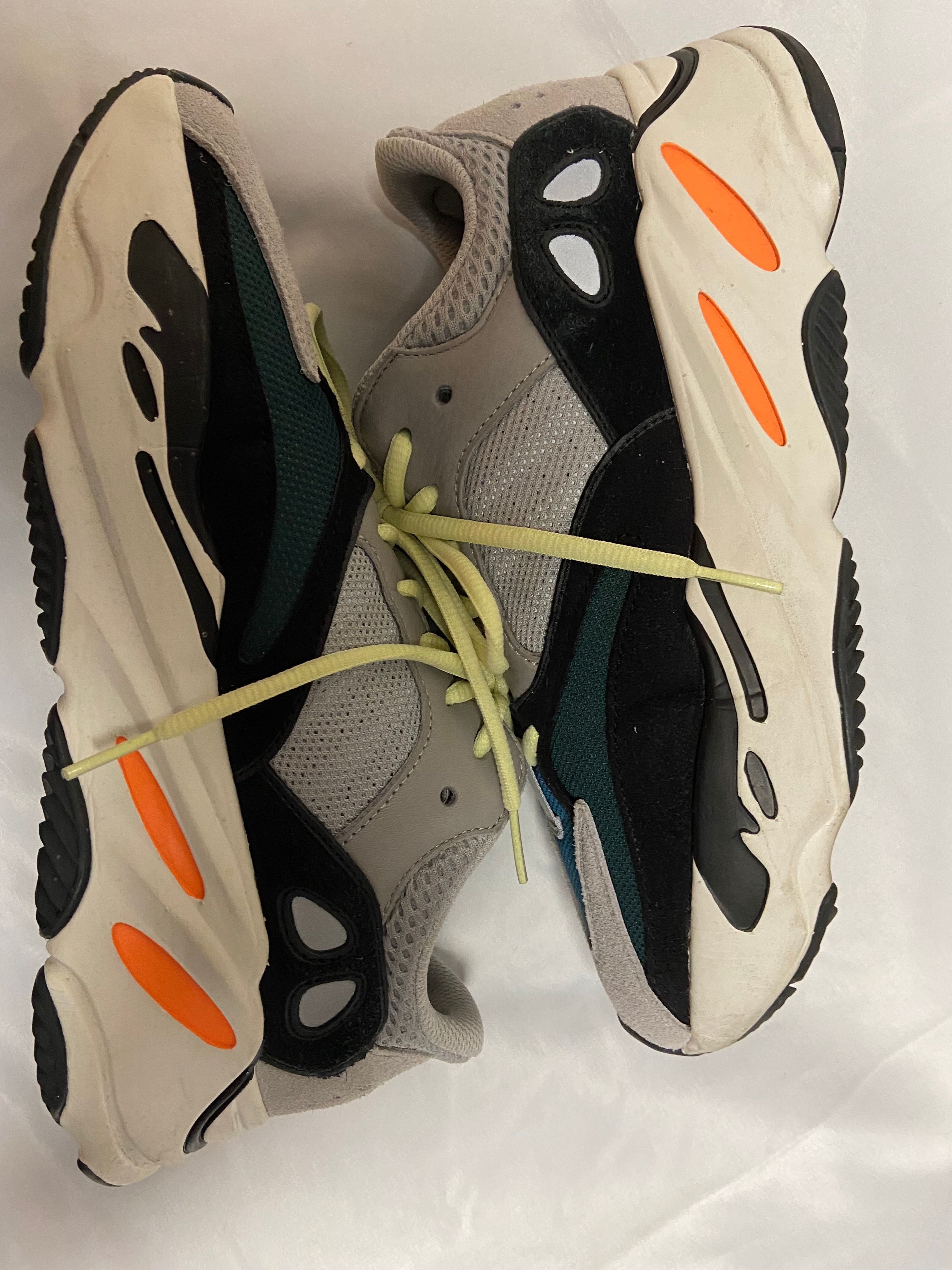 adidas YEEZY Boost 700 "Wave Runner"