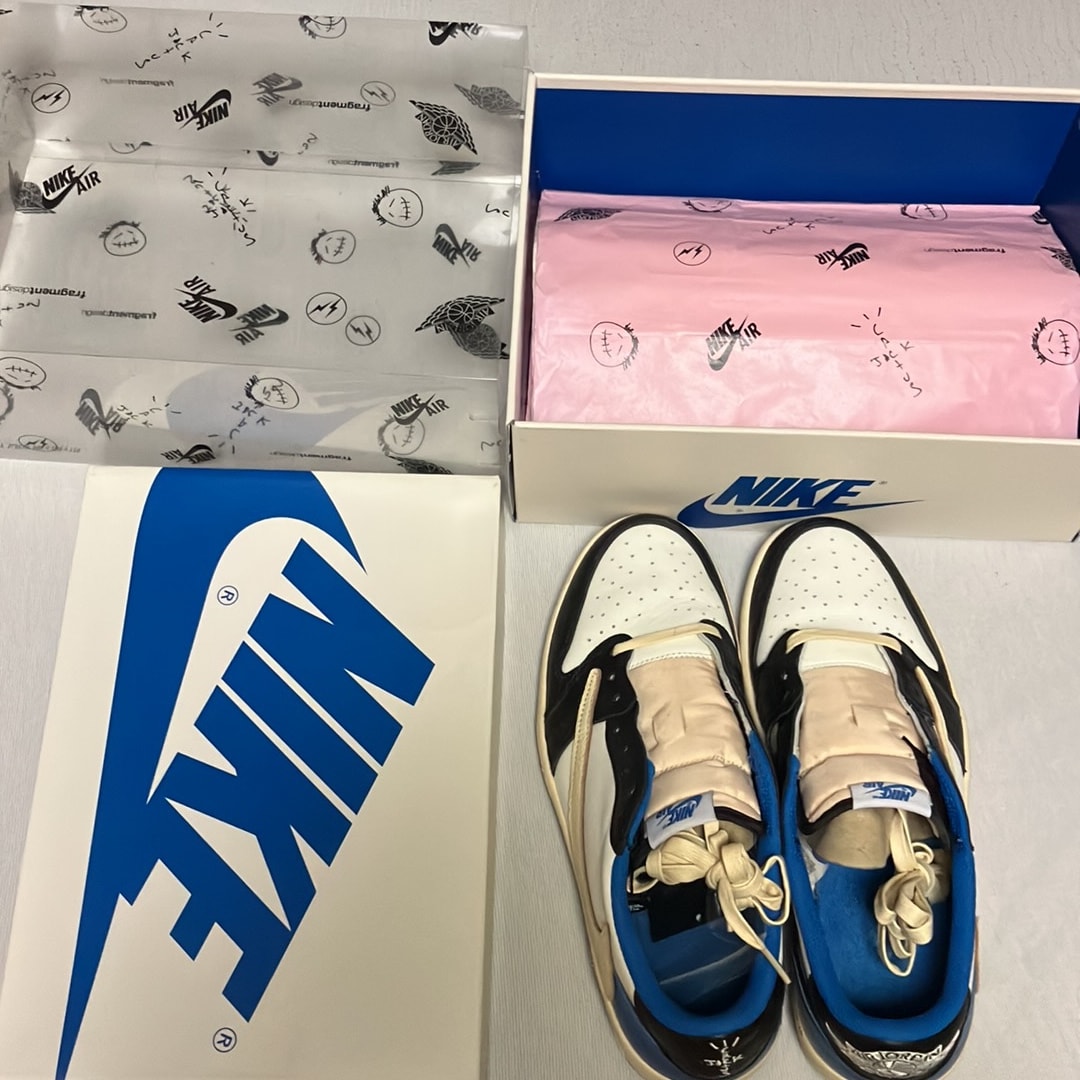 Travis Scott × fragment design × Nike Air Jordan 1 Low OG SP "Military Blue"