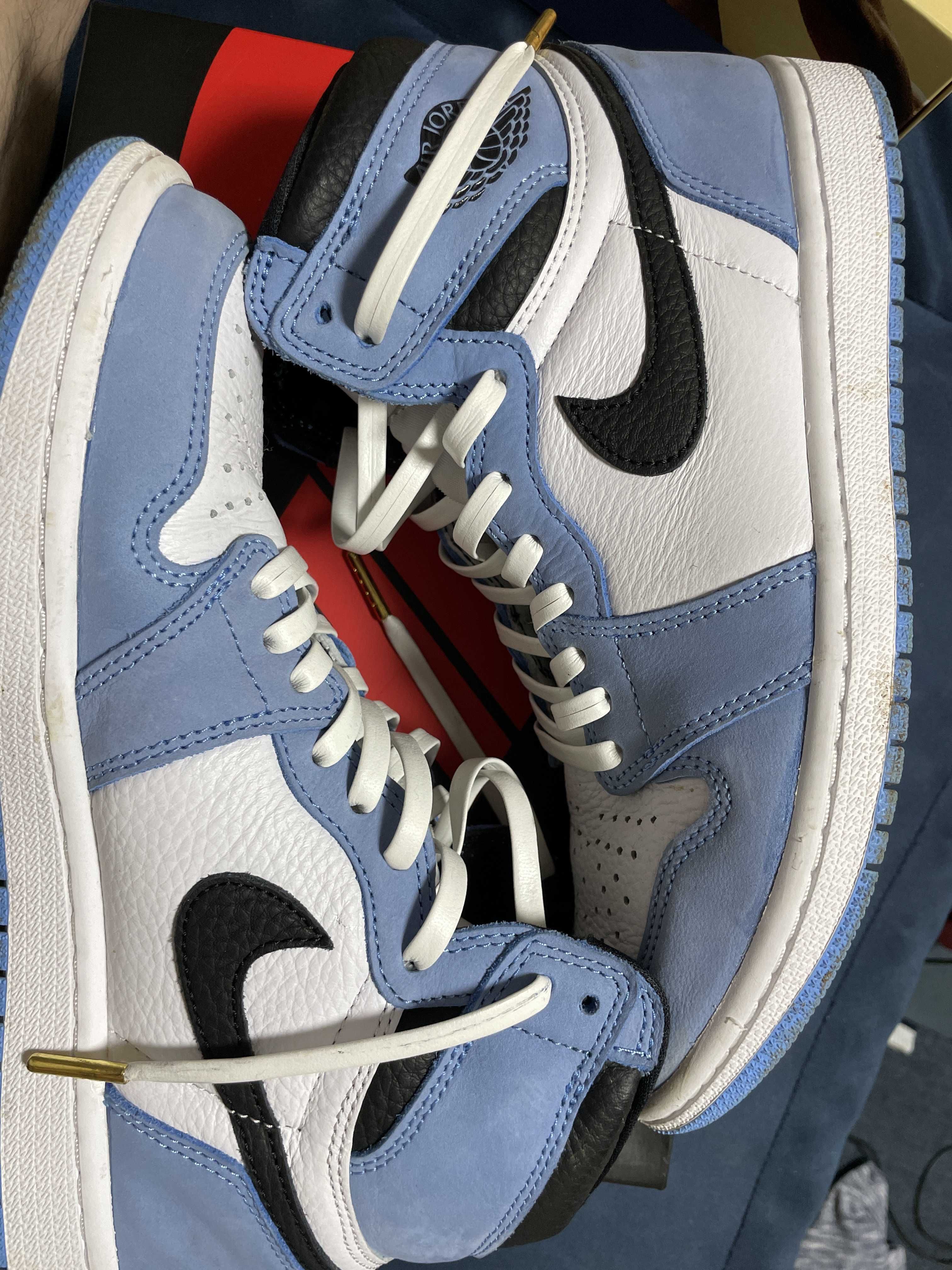 Nike Air Jordan 1 High OG "University Blue"