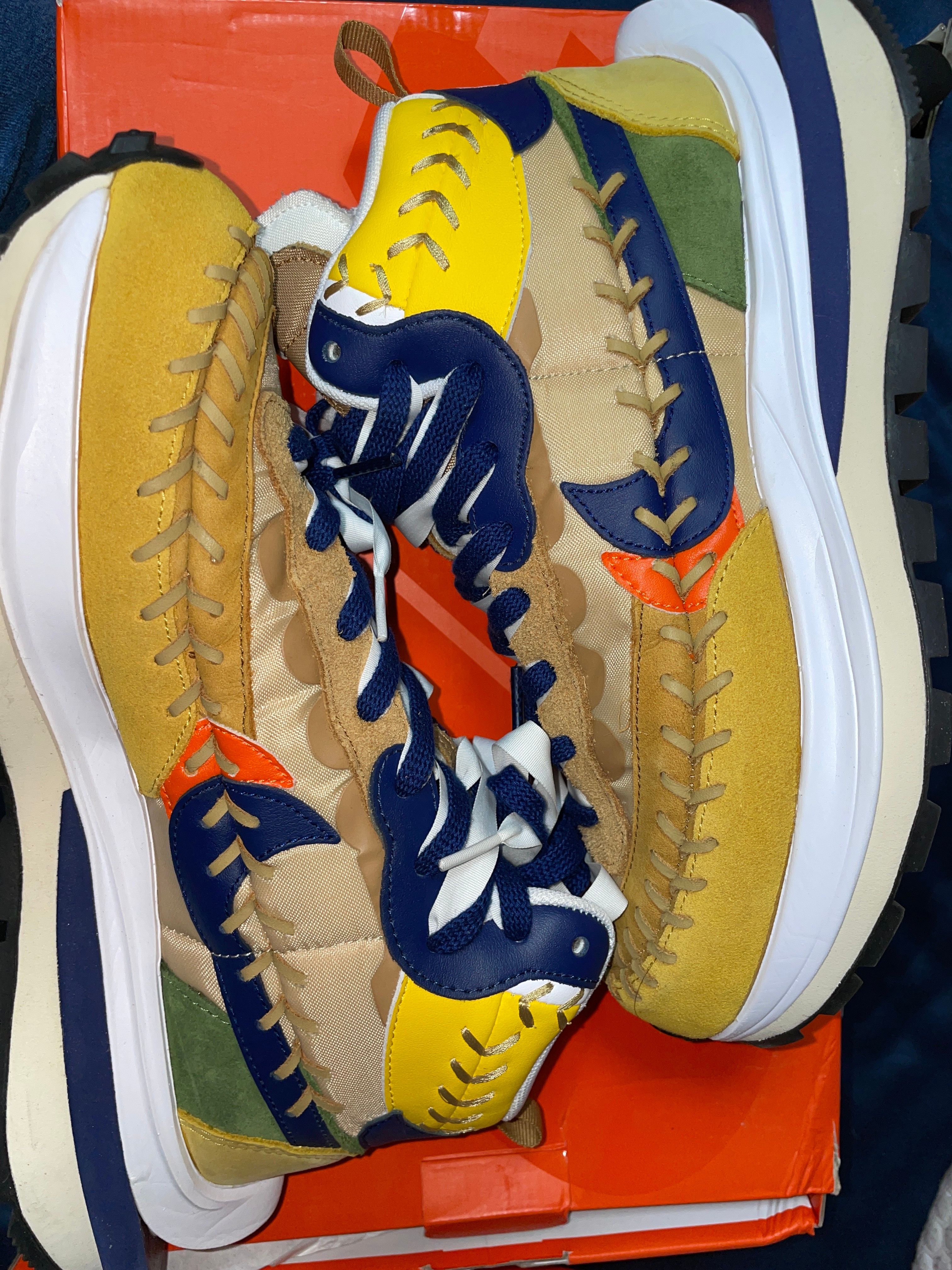 Jean-Paul Gaultier × sacai × Nike VaporWaffle "Sesame/Multi Color"