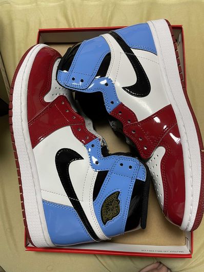 Nike Air Jordan 1 High OG "Fearless"