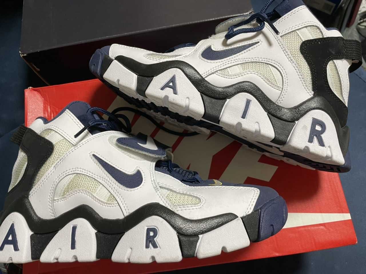 NIKE AIR BARRAGE MID WHITE/NAVY