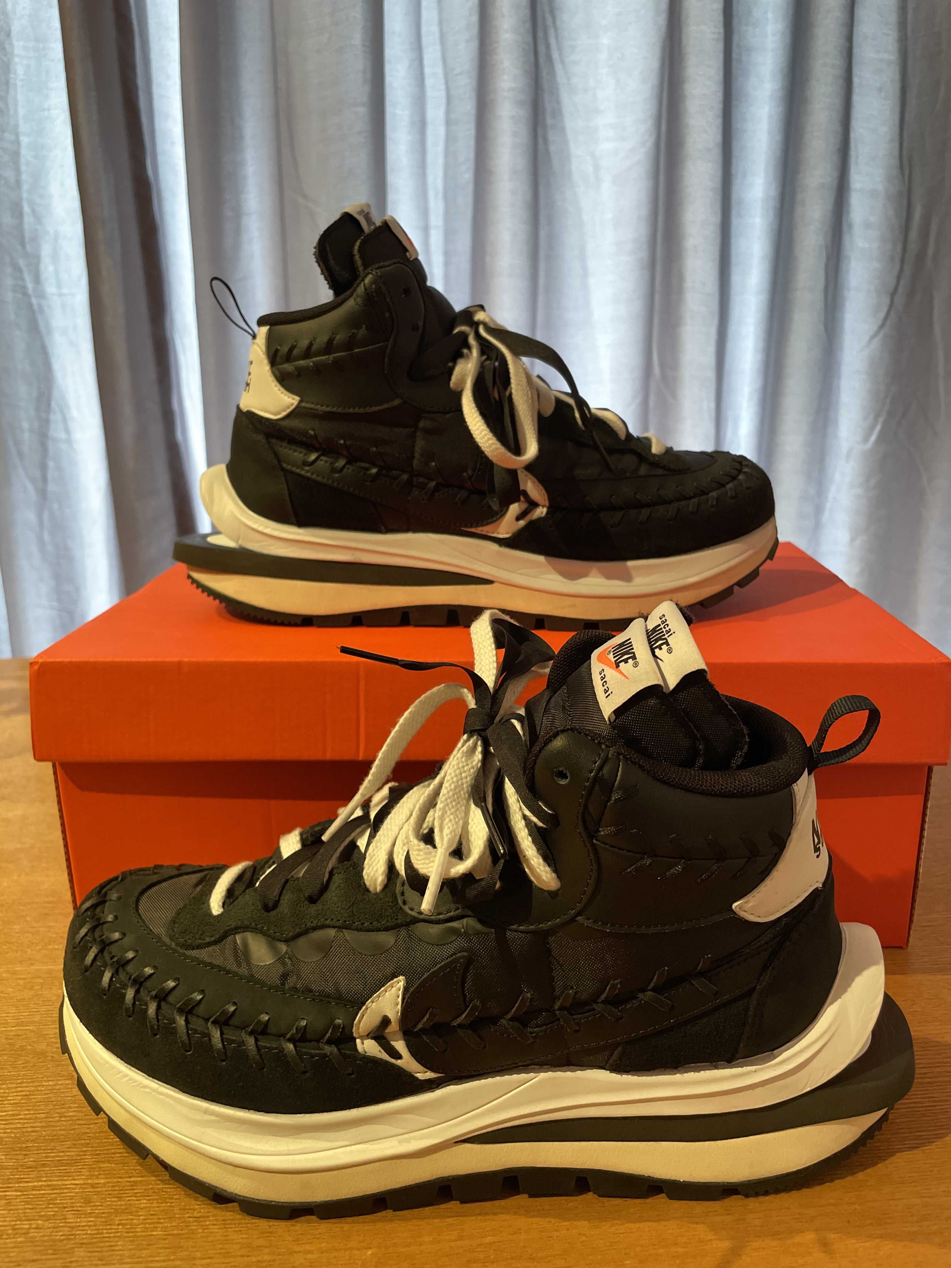 Jean-Paul Gaultier × sacai × Nike Vapor Waffle "Black/Black-White"