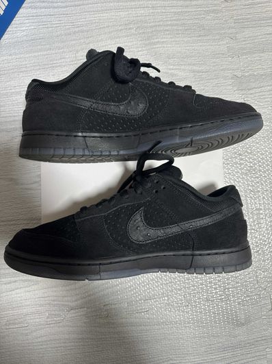 UNDEFEATED × Nike Dunk Low SP "5 ON IT"