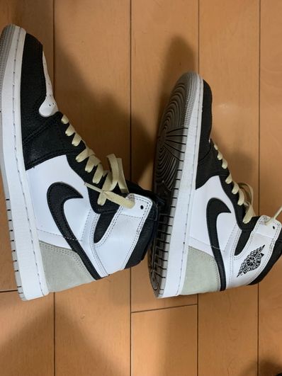 Nike Air Jordan 1 High OG "Bleached Coral"