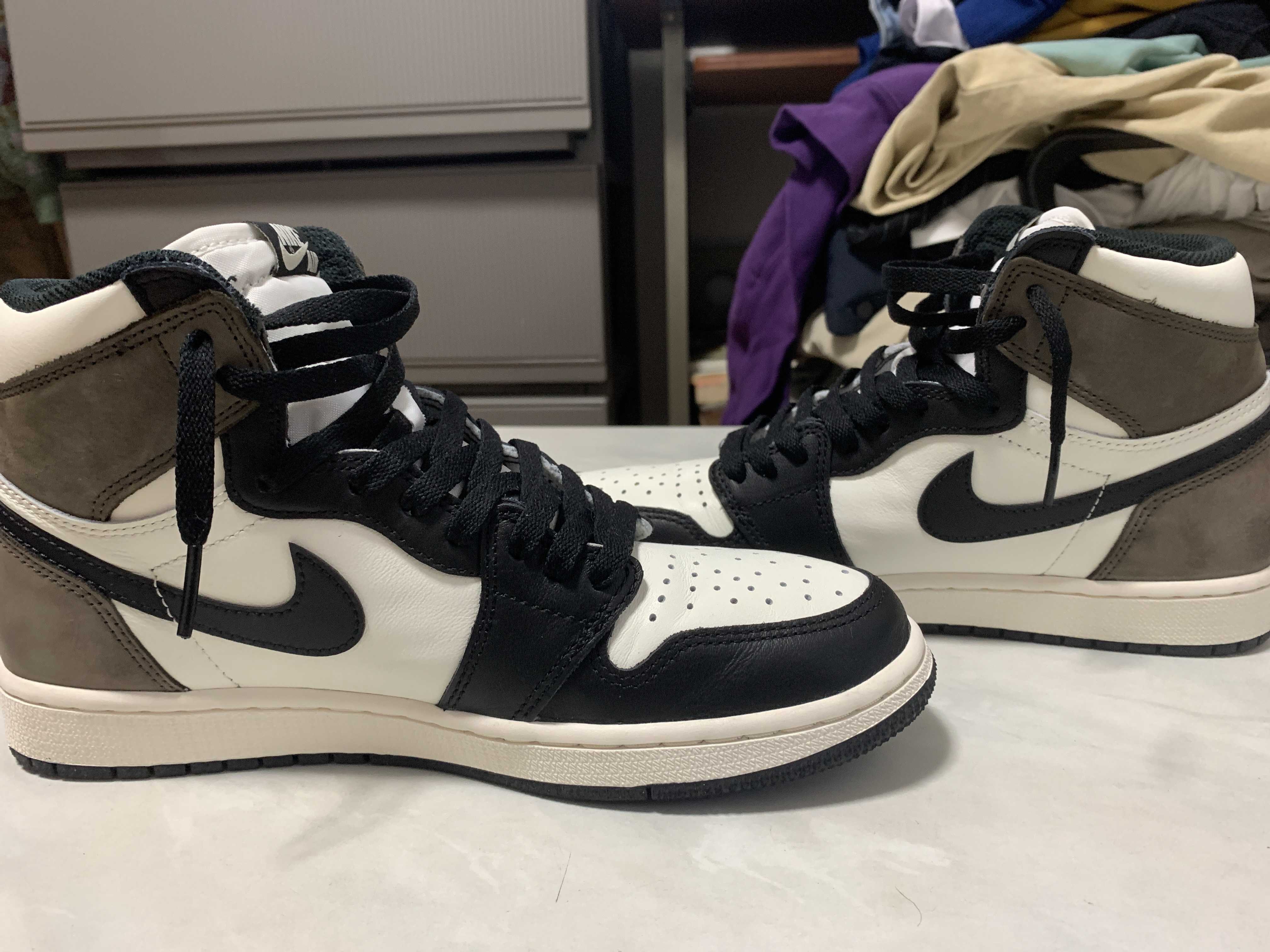 Nike Air Jordan 1 High OG "Sail/Dark Mocha/Black"
