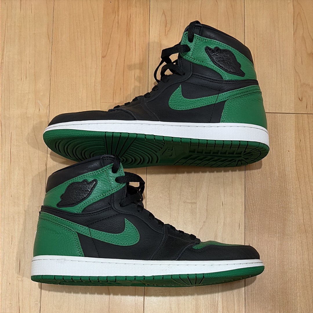 Nike Air Jordan 1 Retro High OG "Black/Pine Green" (2020)