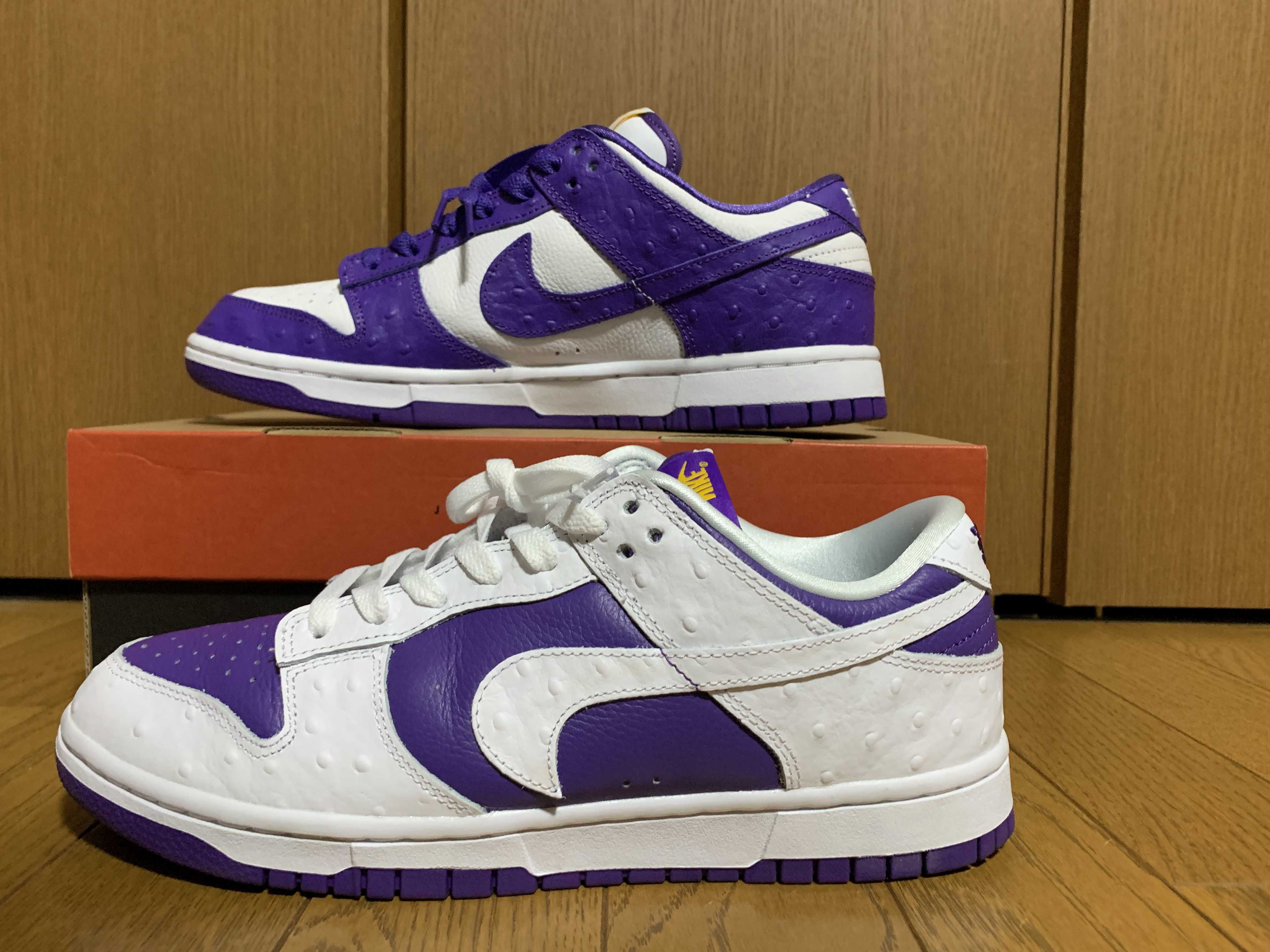 Nike Women's Dunk Low "Made You Look"