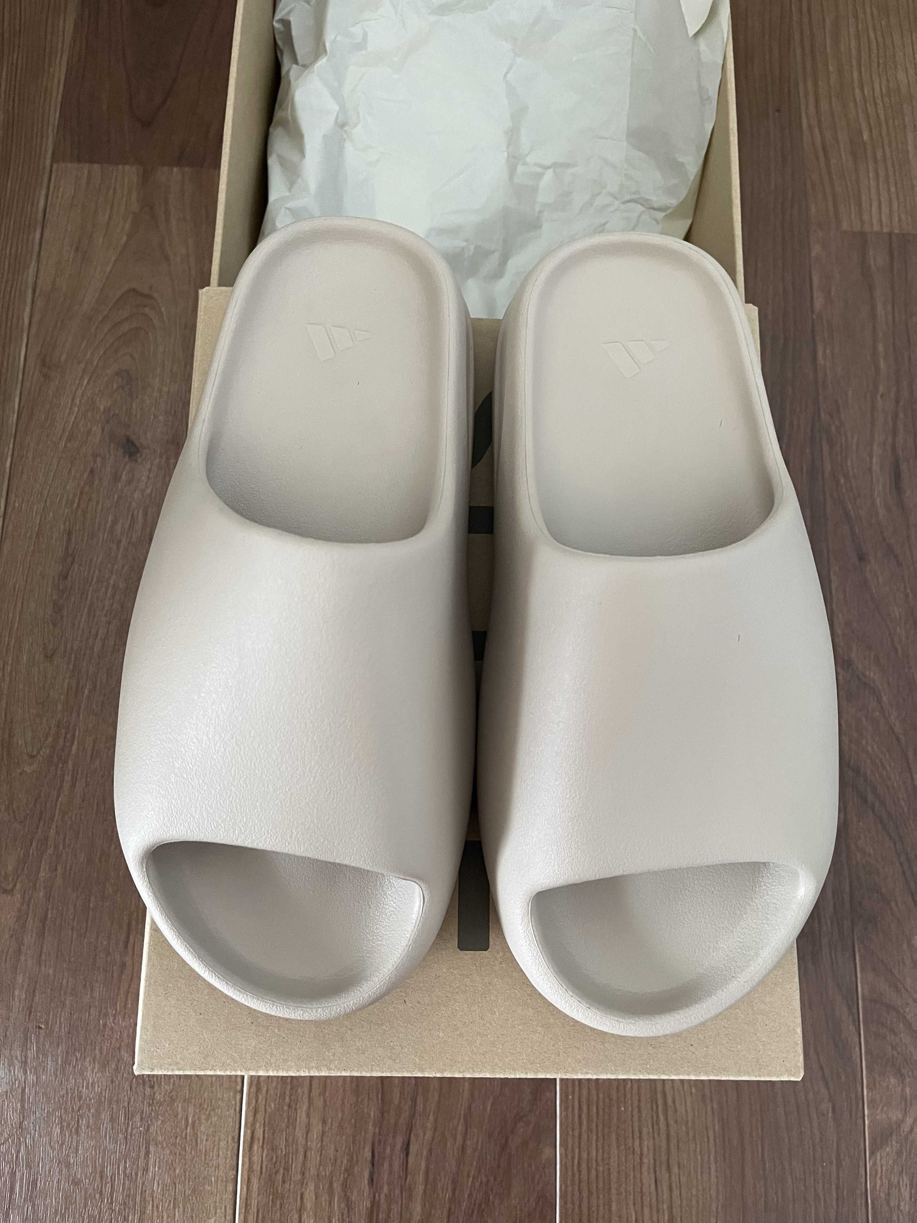adidas YEEZY Slide "Pure" (GW1934)