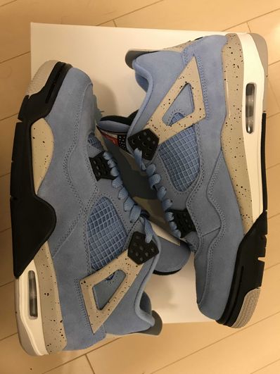 Nike Air Jordan 4 "University Blue"