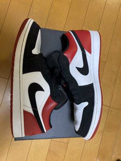 Nike Air Jordan 1 Low "Black Toe"