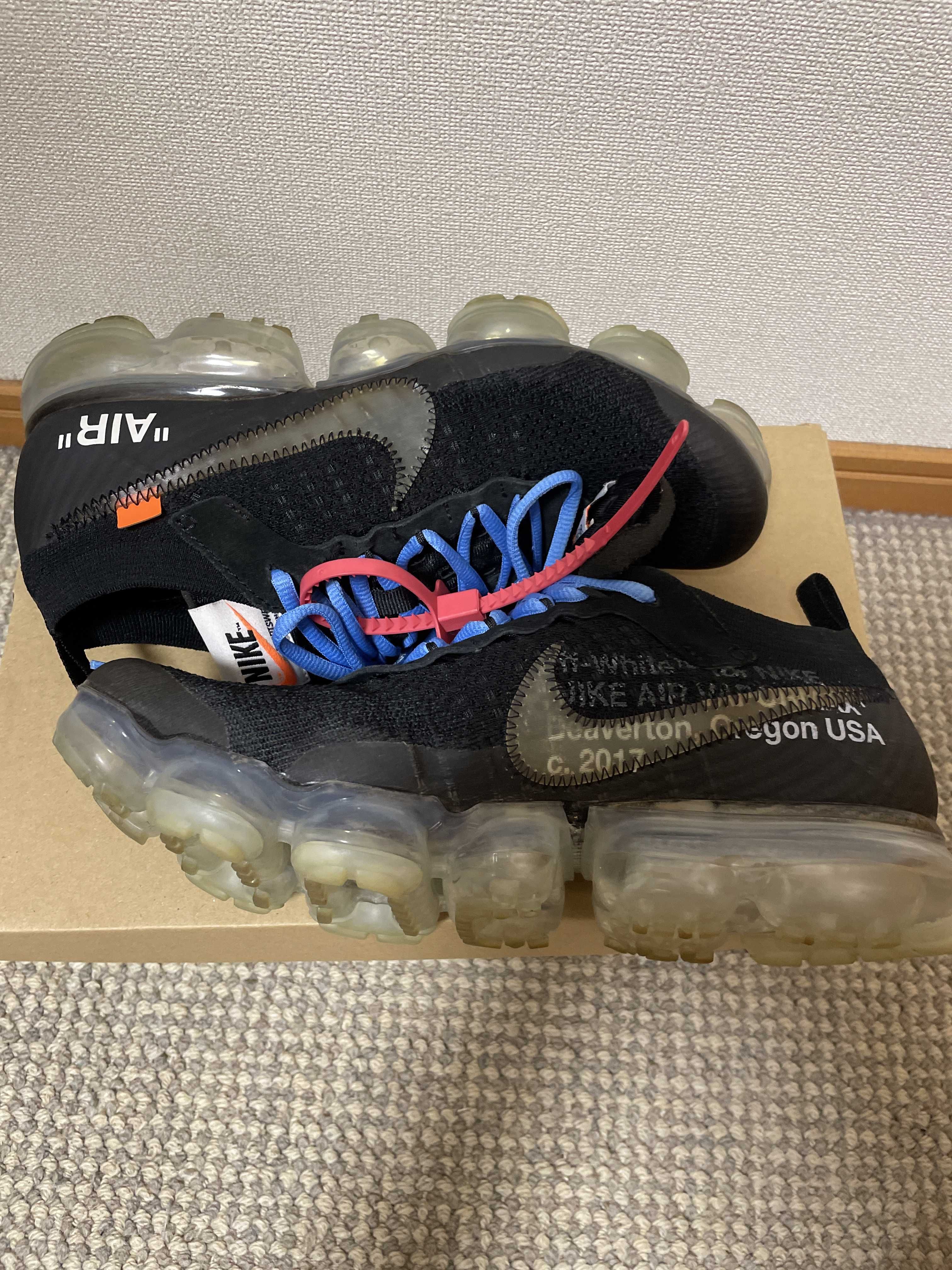 Off-White × Nike Air Vapormax "Black/Total Orange/Clear"