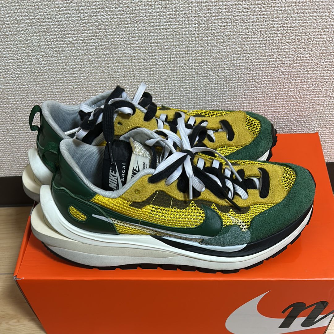 sacai × Nike Vapor Waffle "Tour Yellow/Stadium Green-Sail"