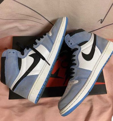 Nike Air Jordan 1 High OG "University Blue"