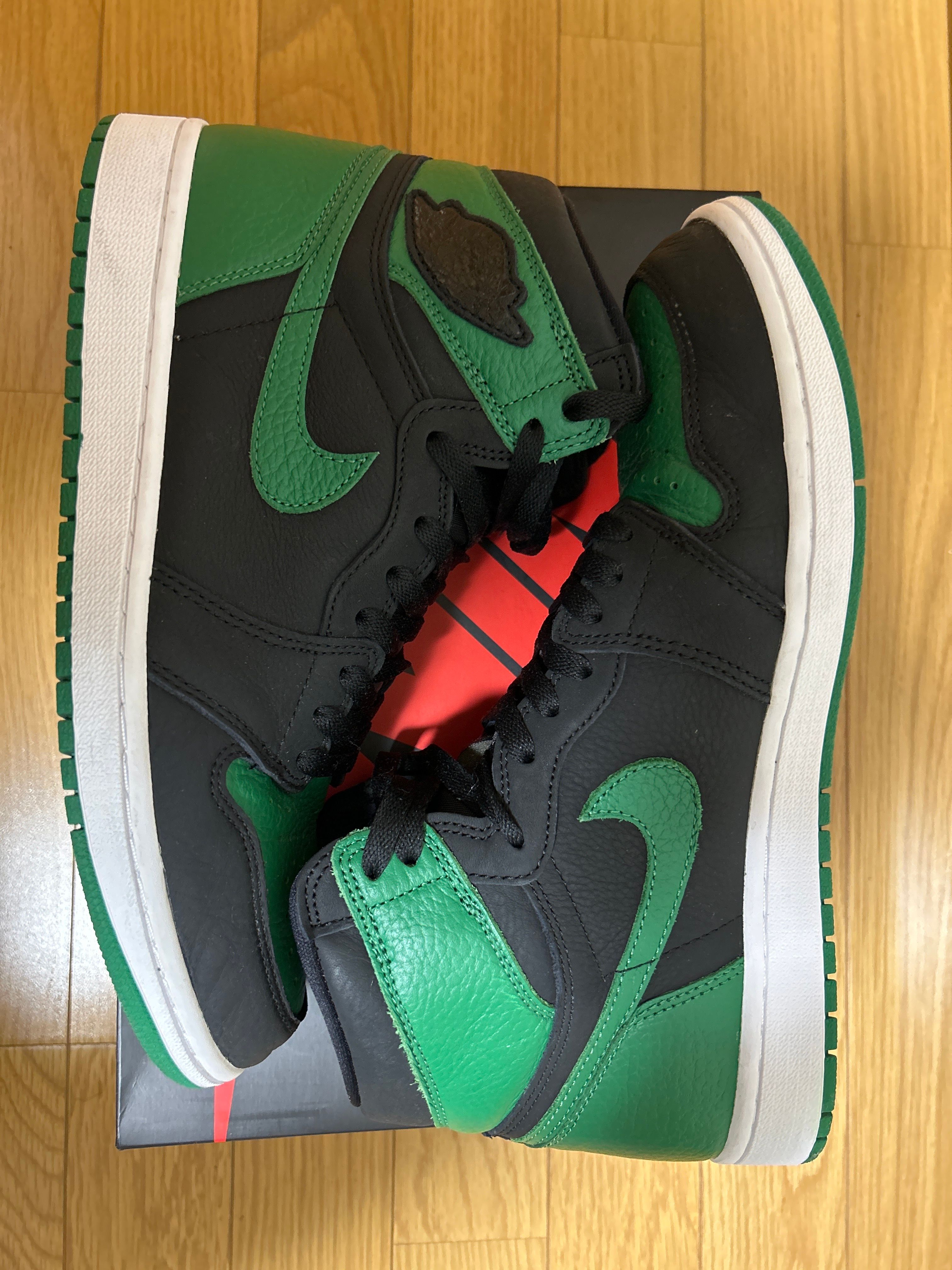 Nike Air Jordan 1 Retro High OG "Black/Pine Green" (2020)      
