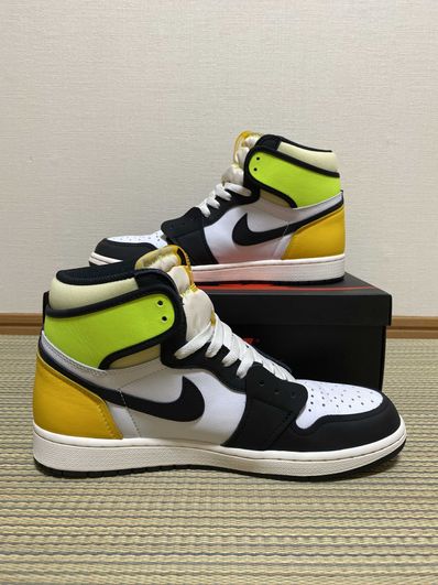 Nike Air Jordan 1 High OG "Volt Gold"