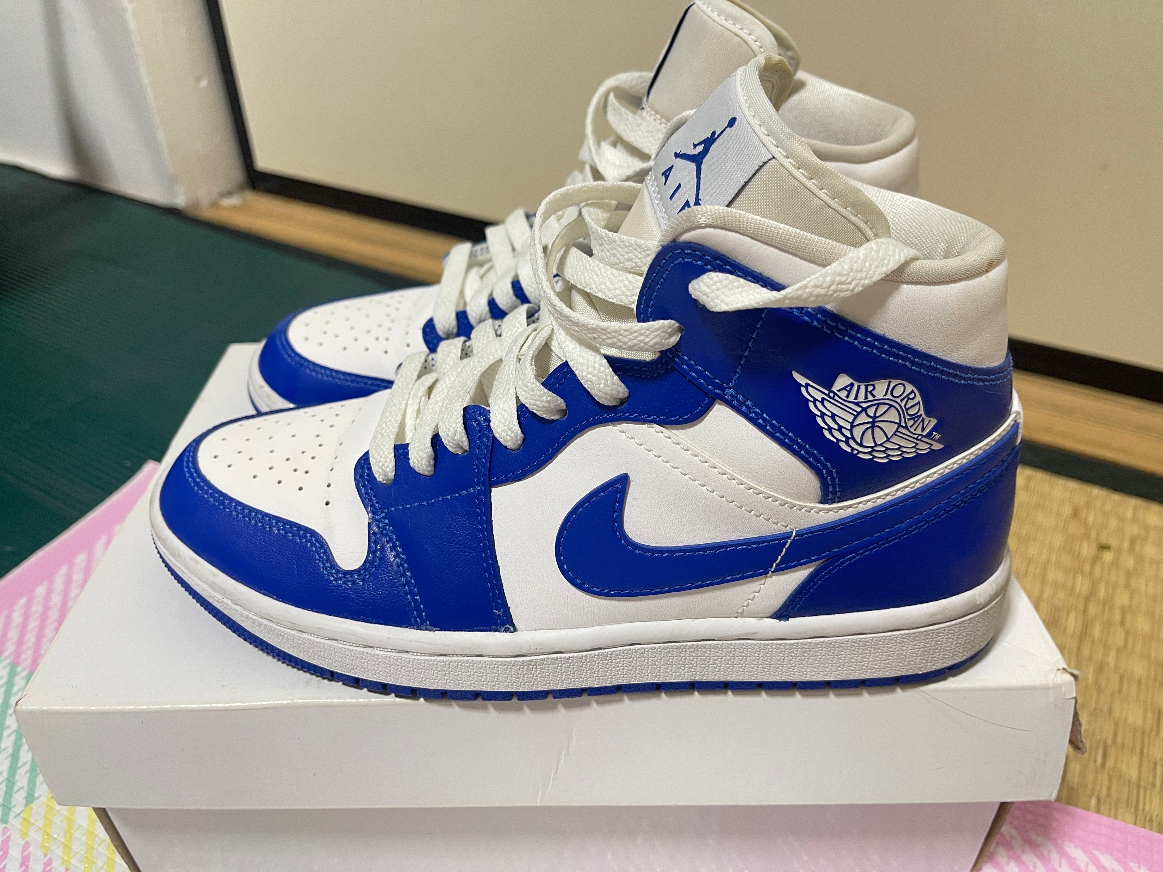 Nike Women's Air Jordan 1 Mid "Kentucky Blue"