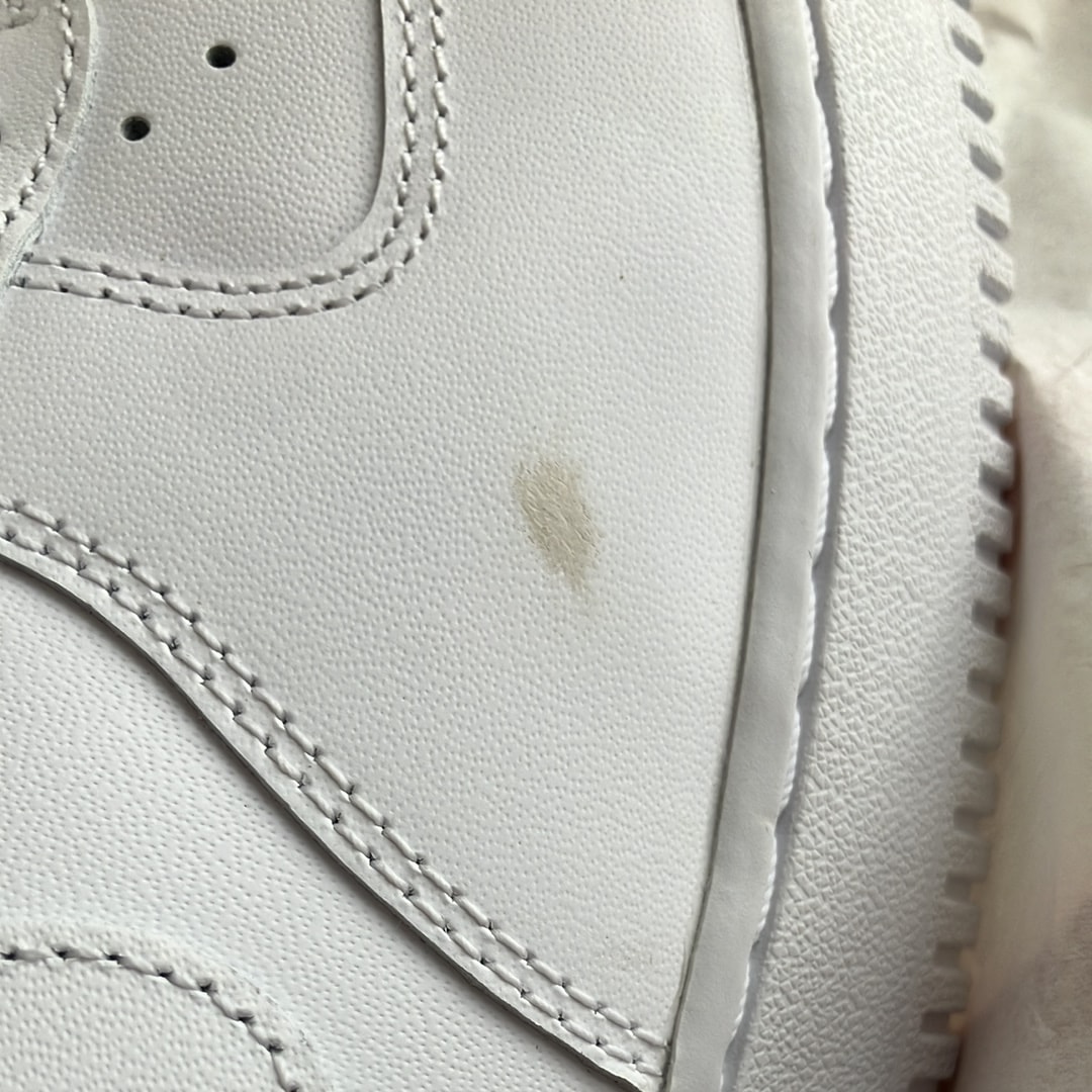 Supreme × Nike Air Force 1 Low "White"