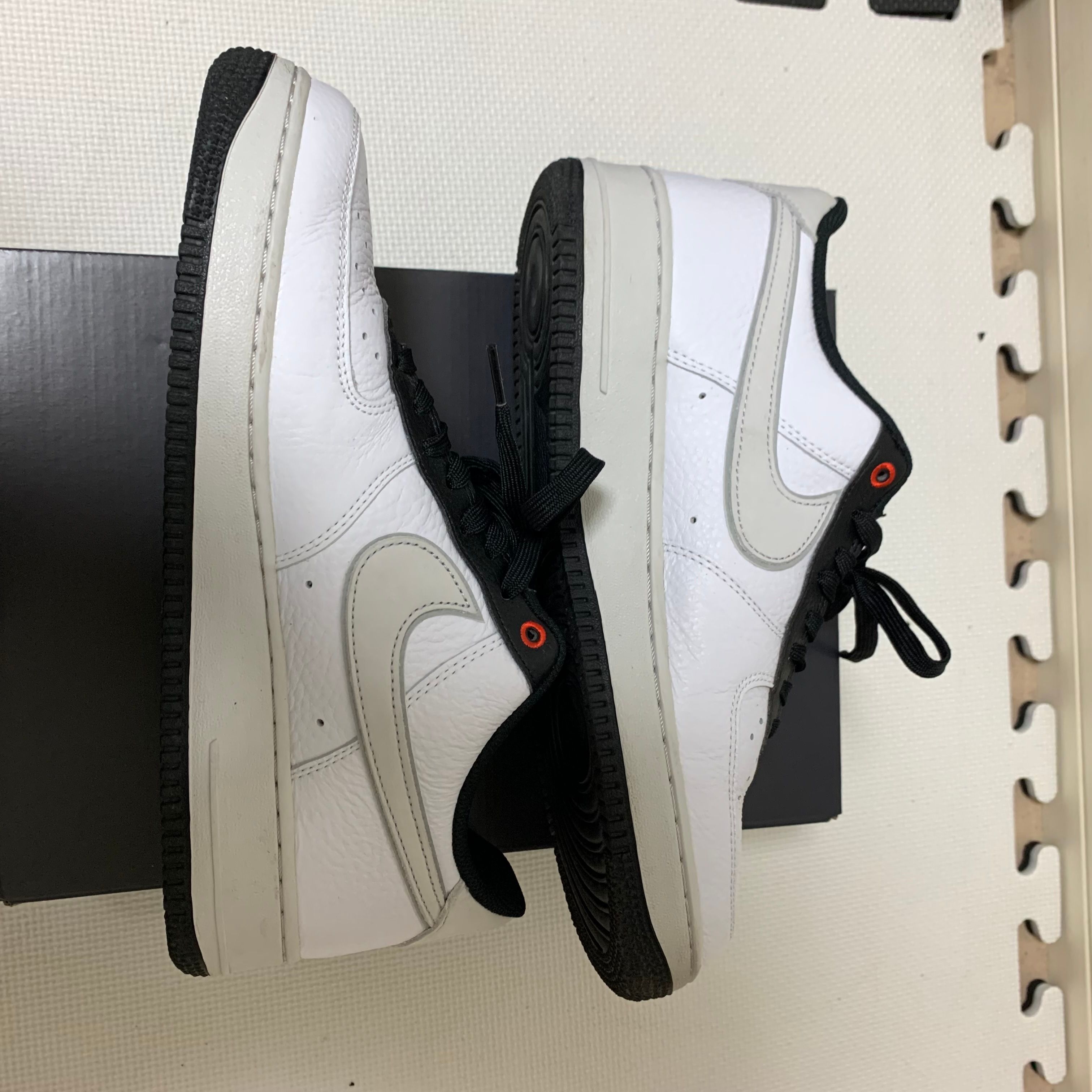 Nike Air Force 1 Low '07 LX "White/Chile Red"