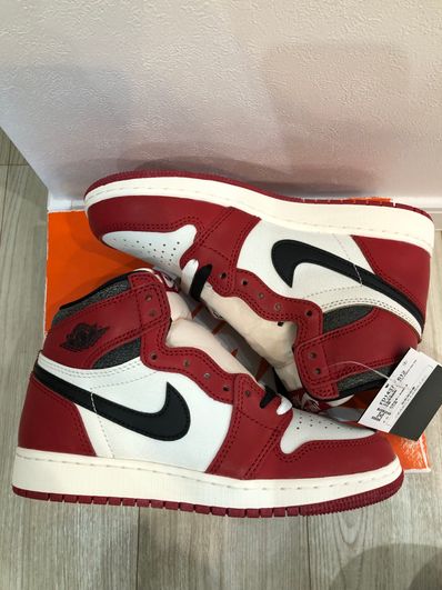 Nike GS Air Jordan 1 High OG "Lost & Found/Chicago"