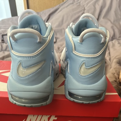 NIKE AIR MORE UPTEMPO "SKY BLUE"
