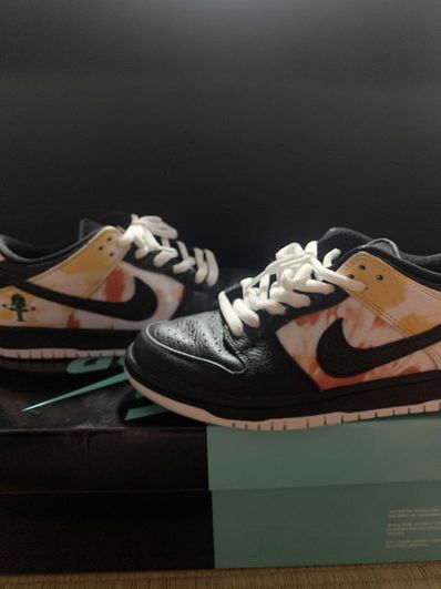 Nike SB Dunk Low "Raygun Tie-Dye/Black"