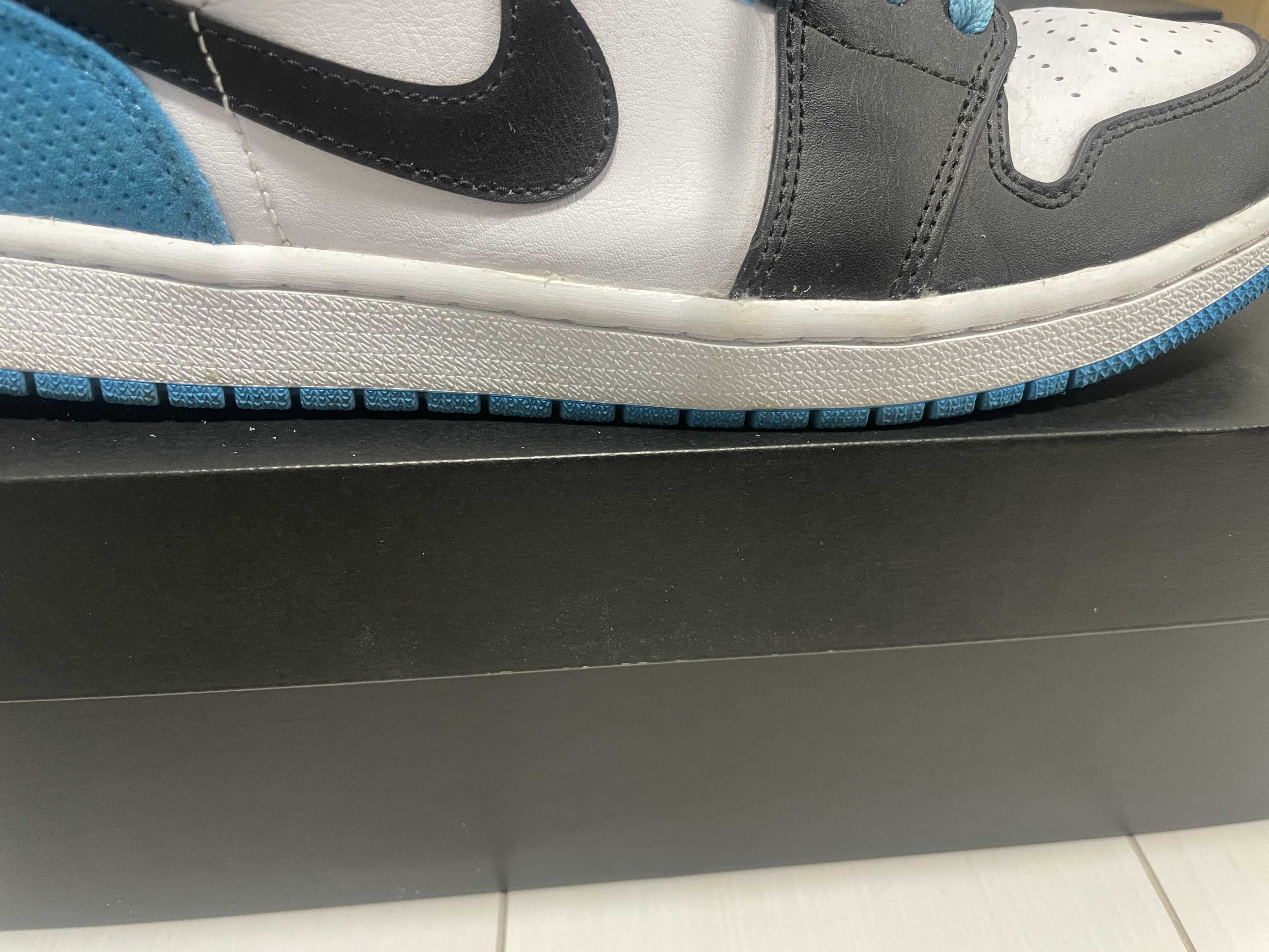 Nike Air Jordan 1 Low SE "Black/Laser Blue/White"