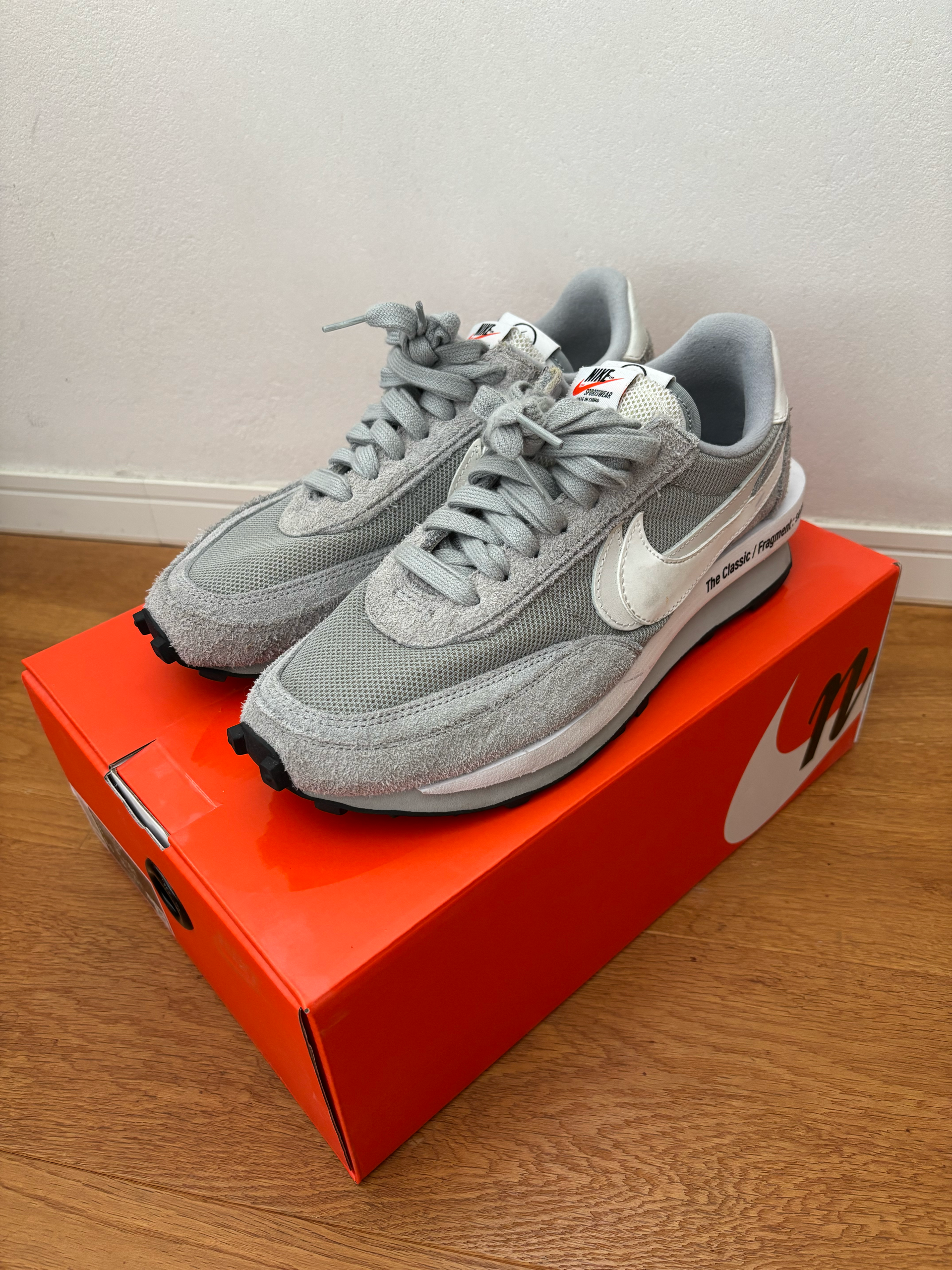 fragment design × sacai × Nike LD Waffle "Light Smoke Grey"