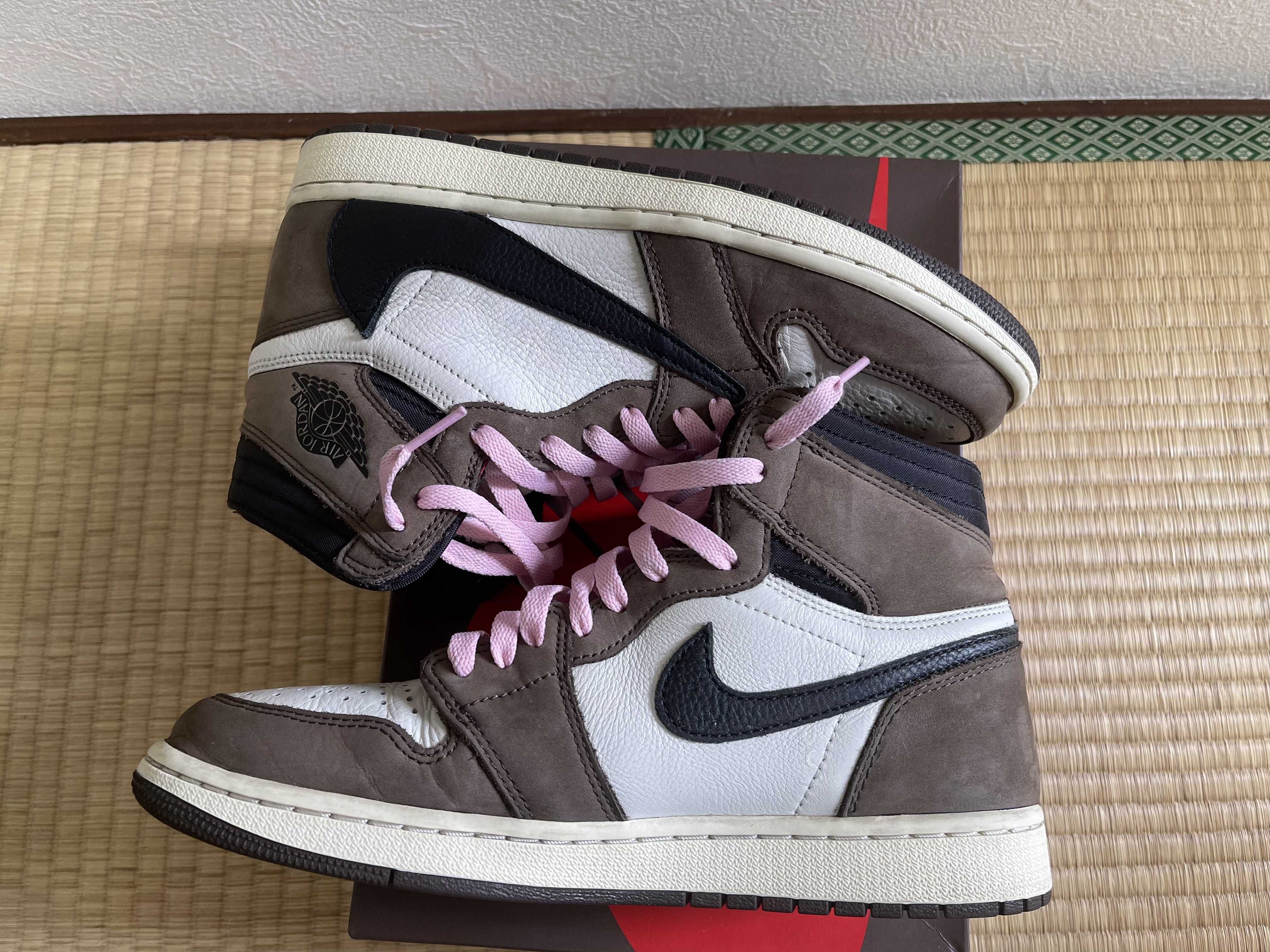 Travis Scott × Nike Air Jordan 1 Retro High OG TS SP "Sail/Dark Mocha"