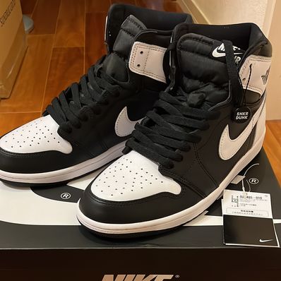 Nike Air Jordan 1 Retro High OG "Black/White"