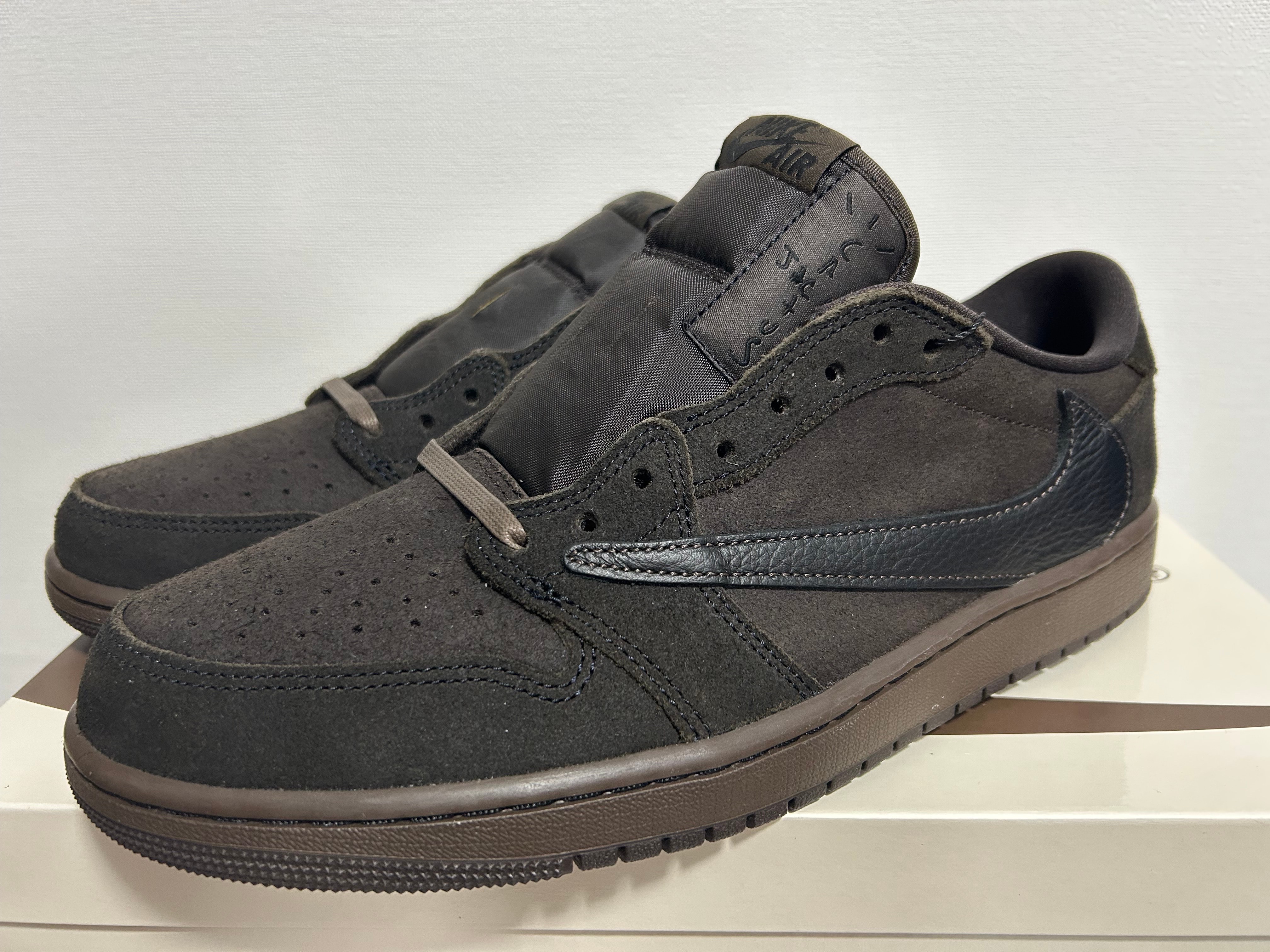 Travis Scott × Nike Air Jordan 1 Low OG SP "Velvet Brown and Dark Mocha"