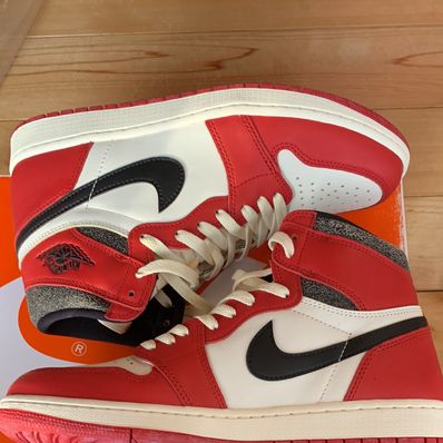 Nike Air Jordan 1 High OG "Lost & Found/Chicago"