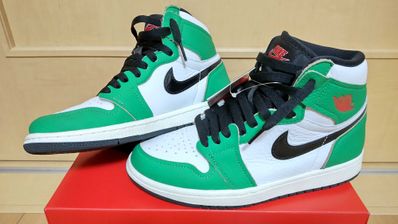 Nike Women's Air Jordan 1 High OG "Lucky Green/White-Sail-Black"