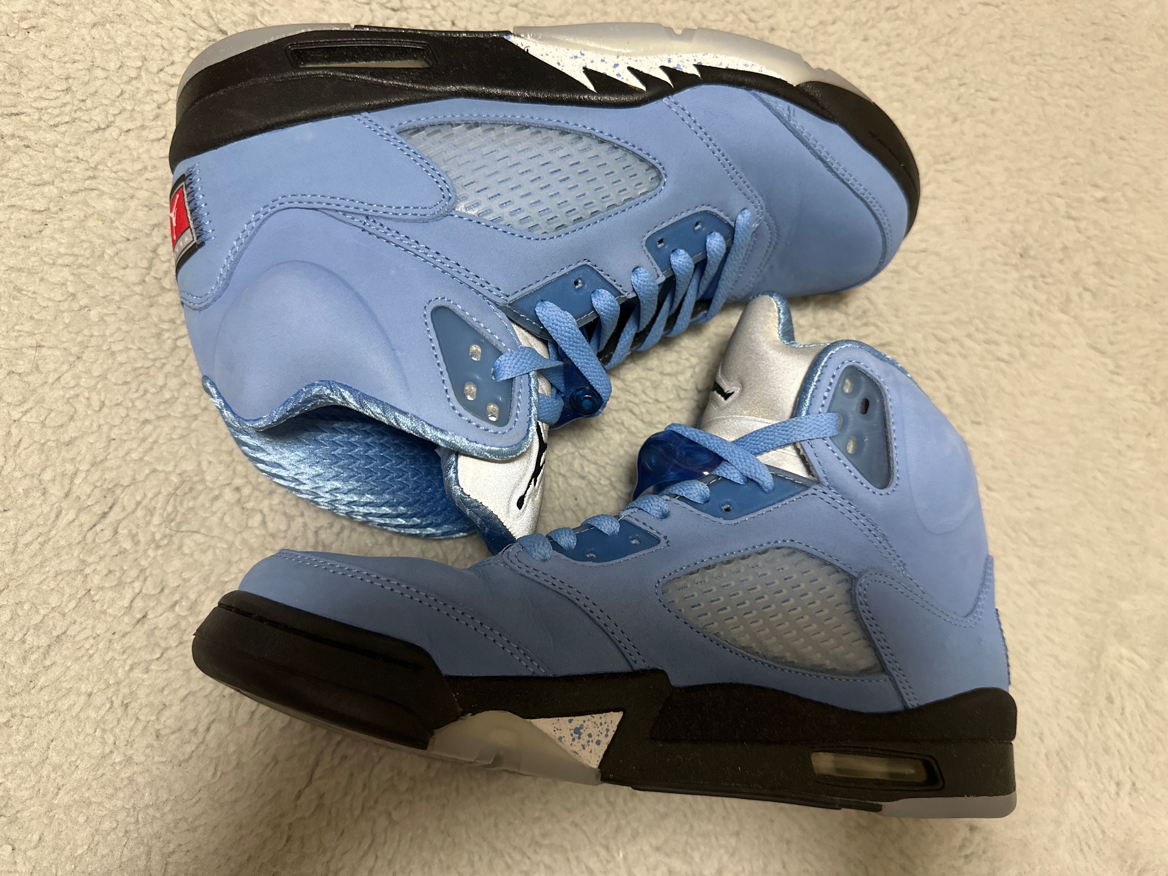 Nike Air Jordan 5 Retro SE "University Blue"