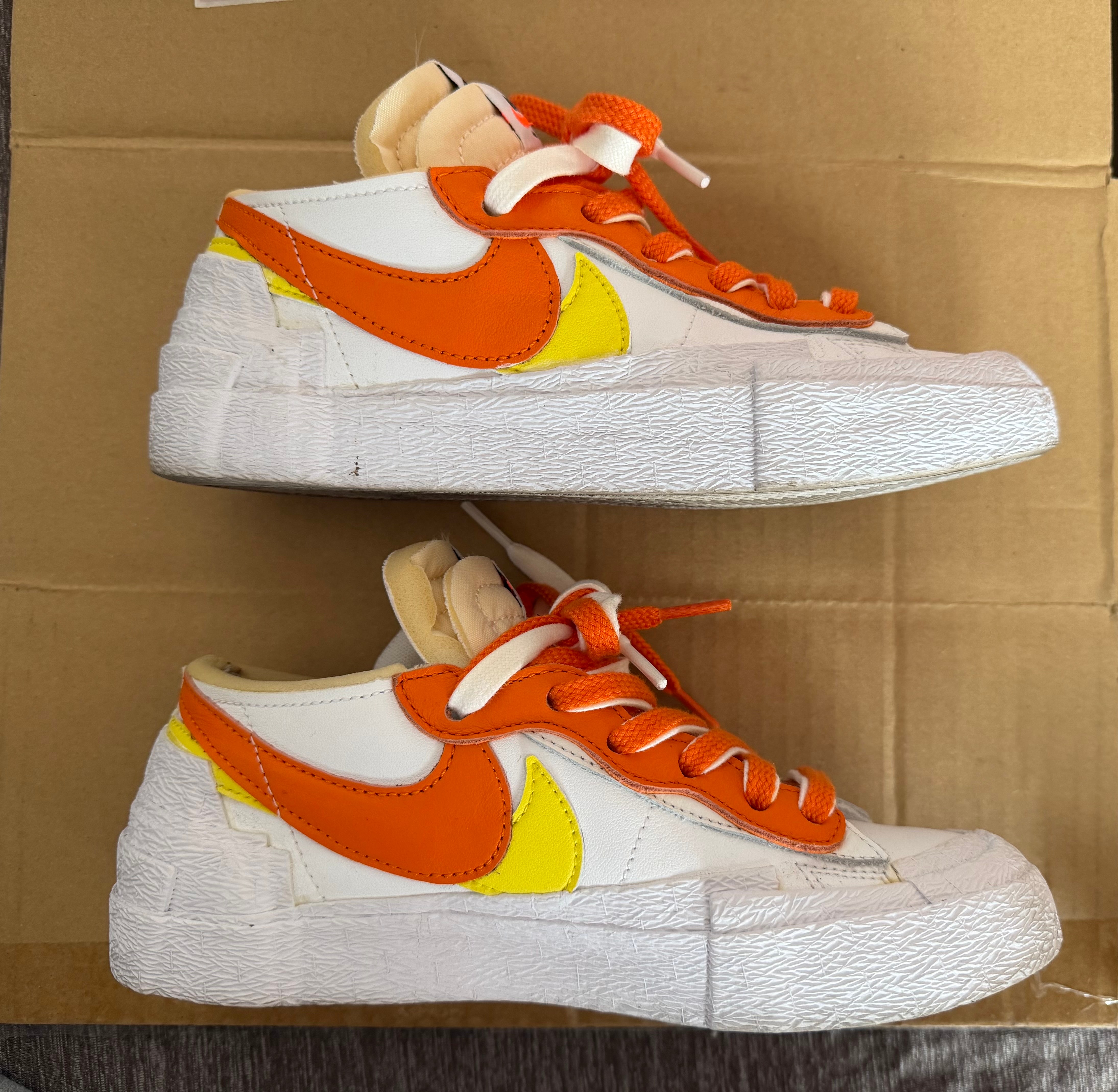 サカイ × ナイキ ブレーザー ロー "マグマオレンジ"