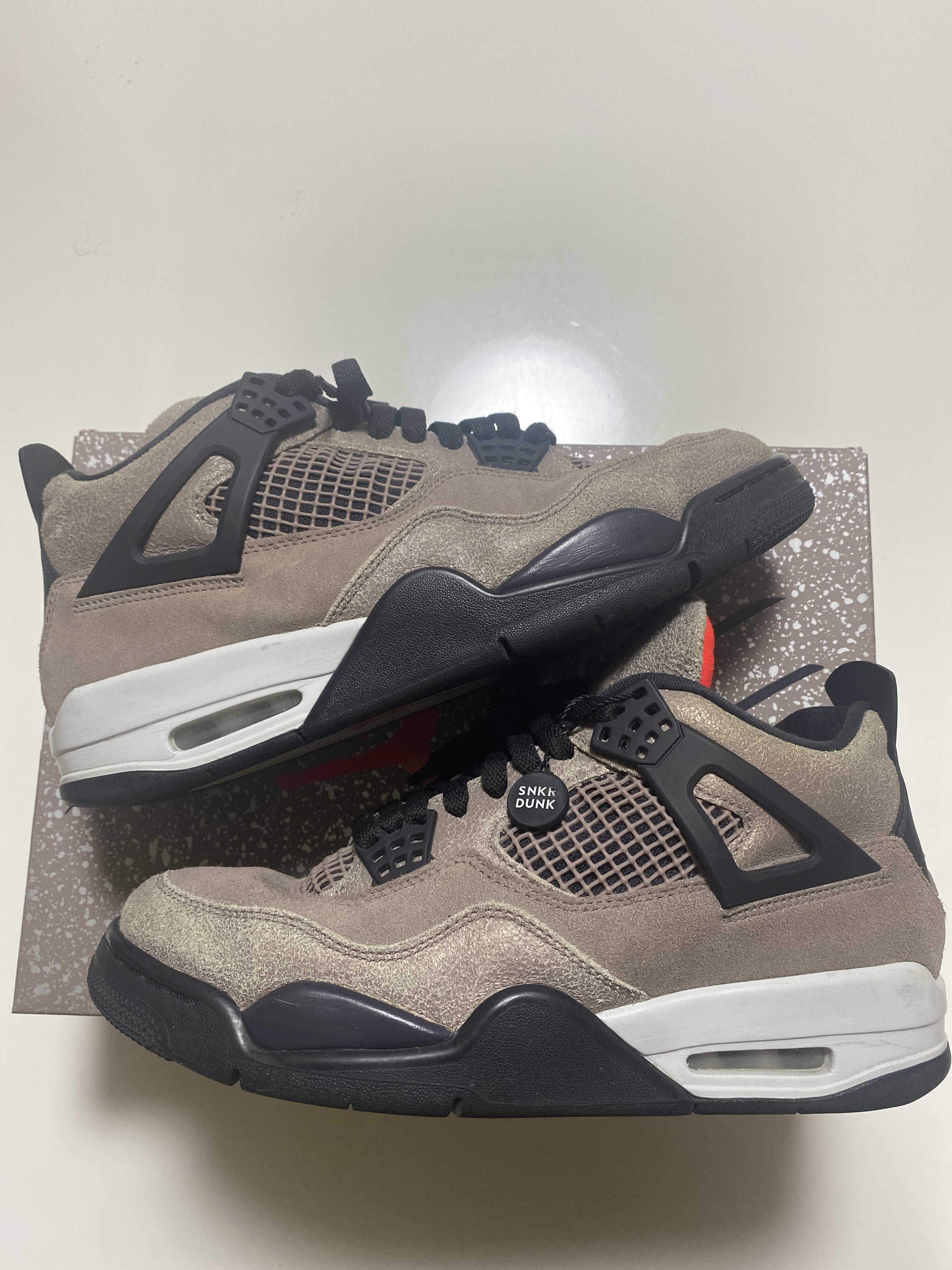 Nike Air Jordan 4 "Taupe Haze"   