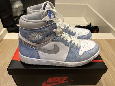 Nike Air Jordan 1 High OG "Hyper Royal"