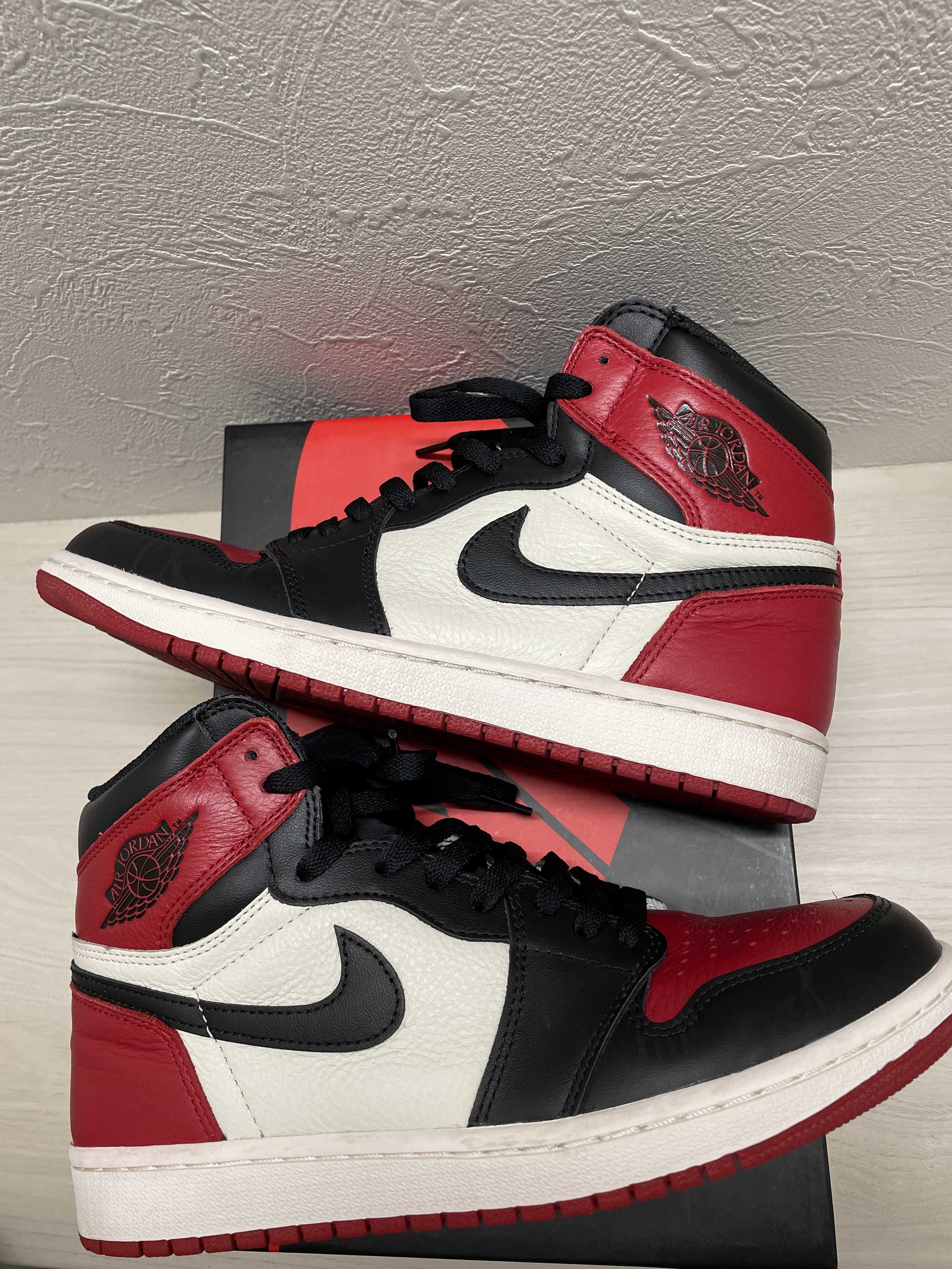 Nike Air Jordan 1 Retro High OG "Bred Toe"