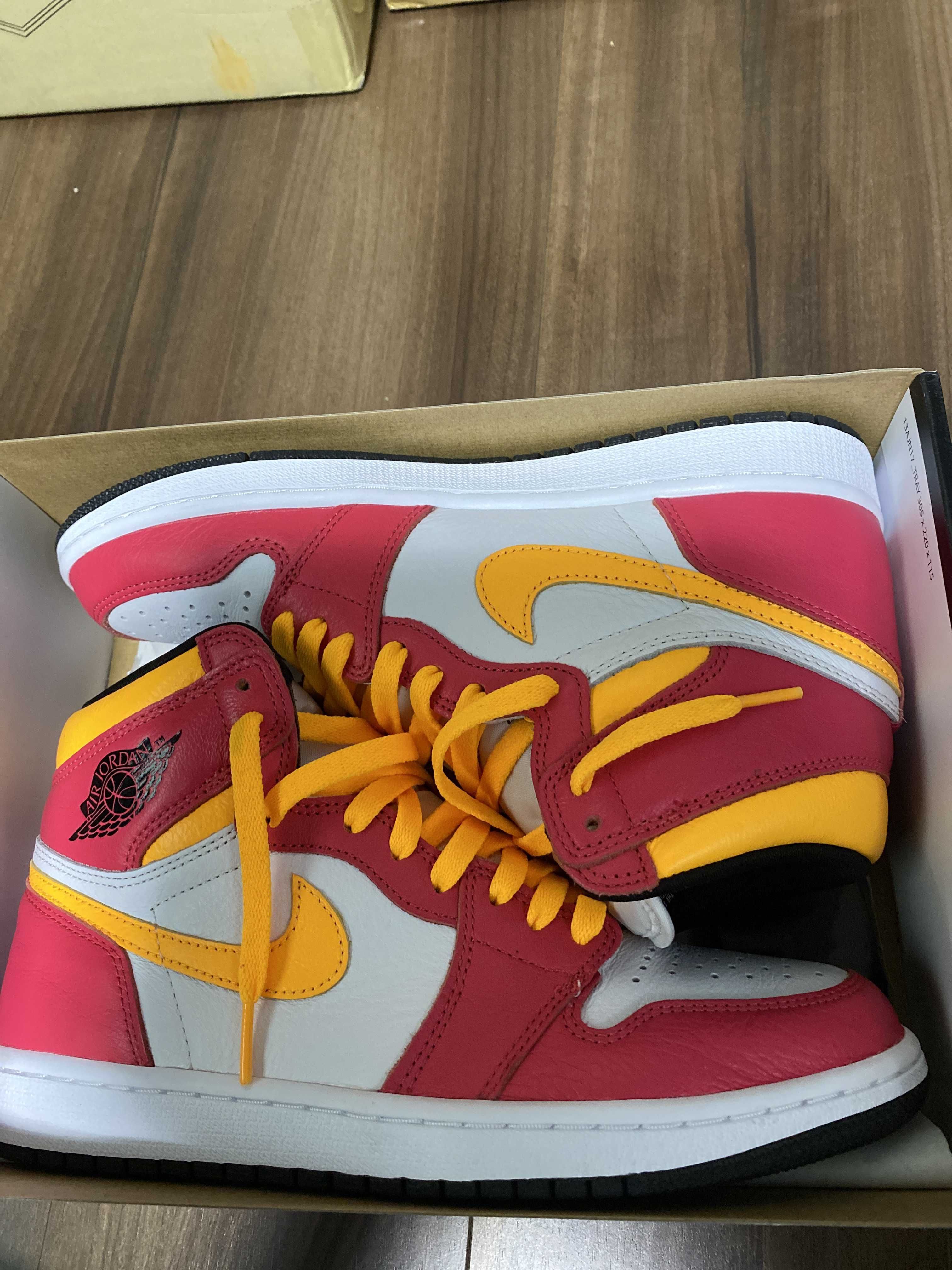 Nike Air Jordan 1 High OG "Light Fusion Red"