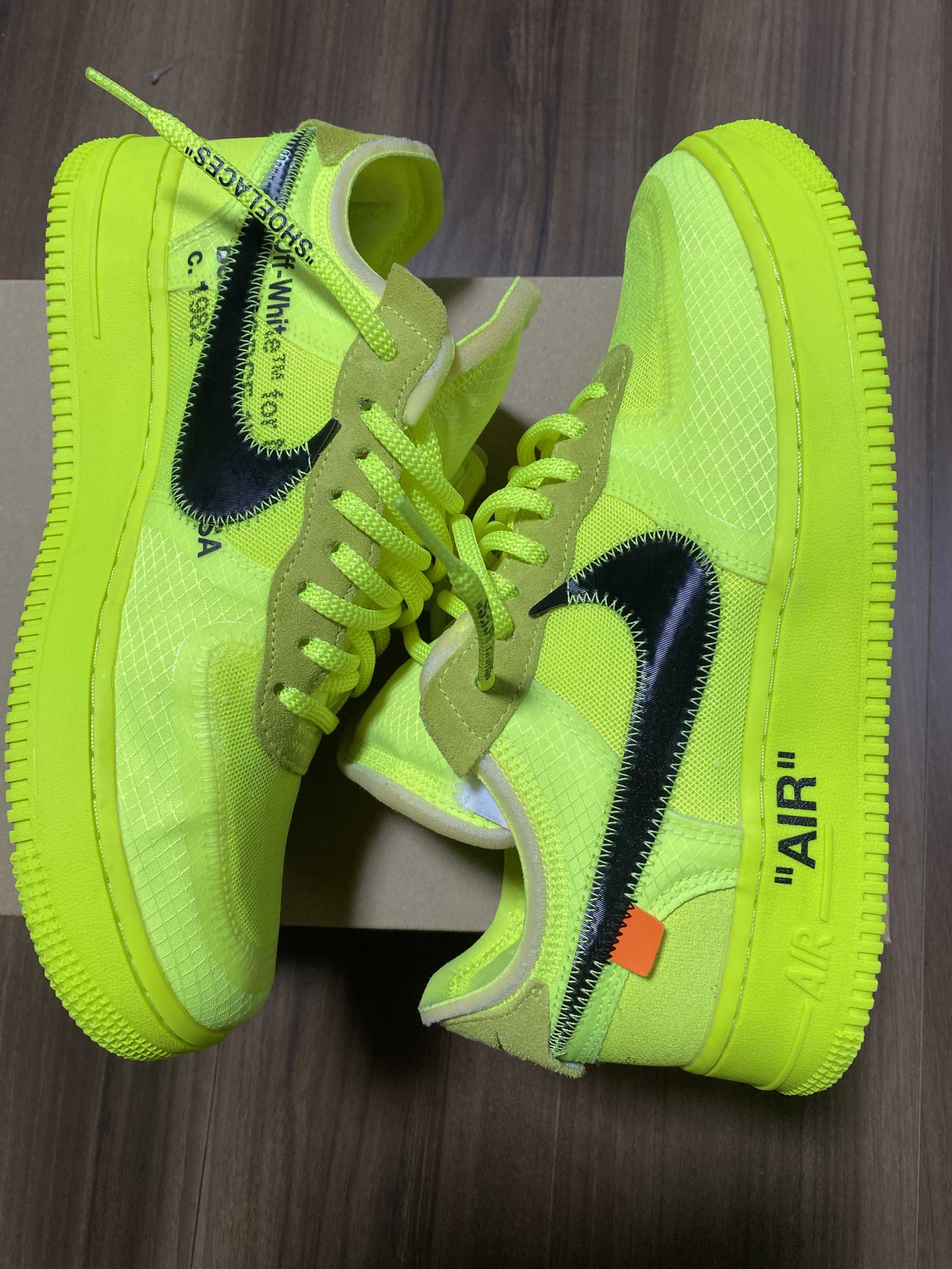 Off-White × Nike Air Force 1 Low "Volt"