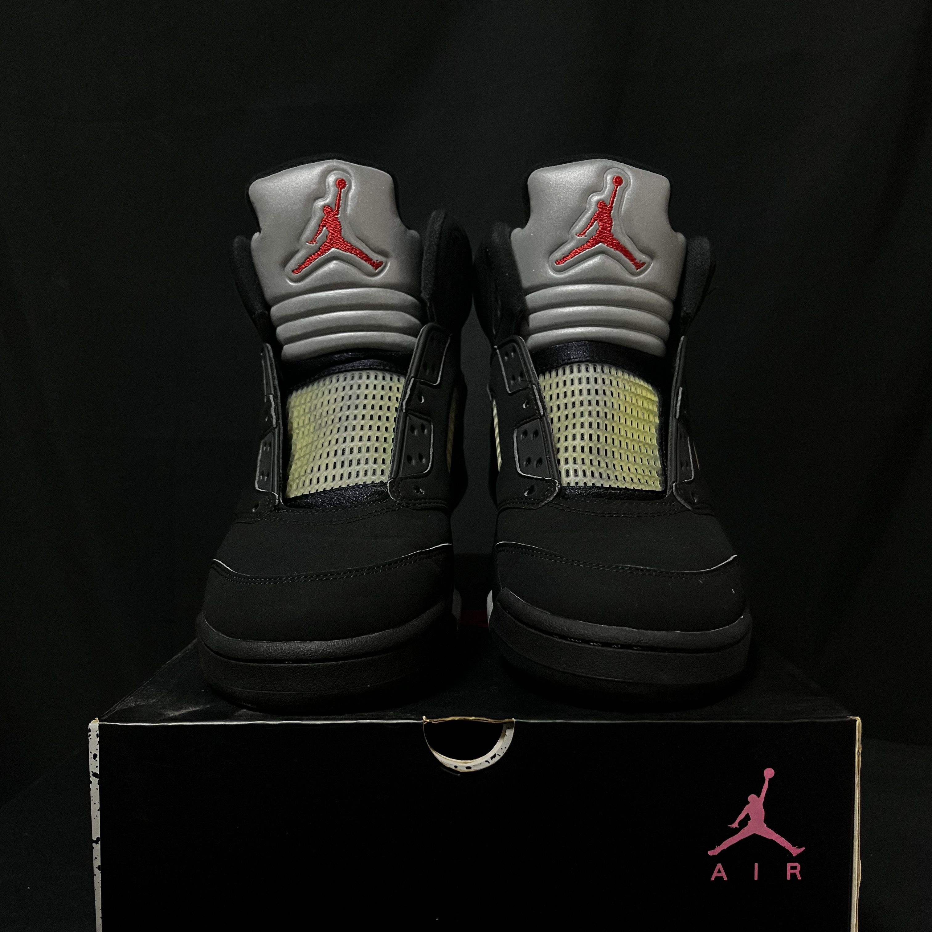 Nike Air Jordan 5 Retro OG "Black/Fire Red/Metallic Silver/White" (2016)