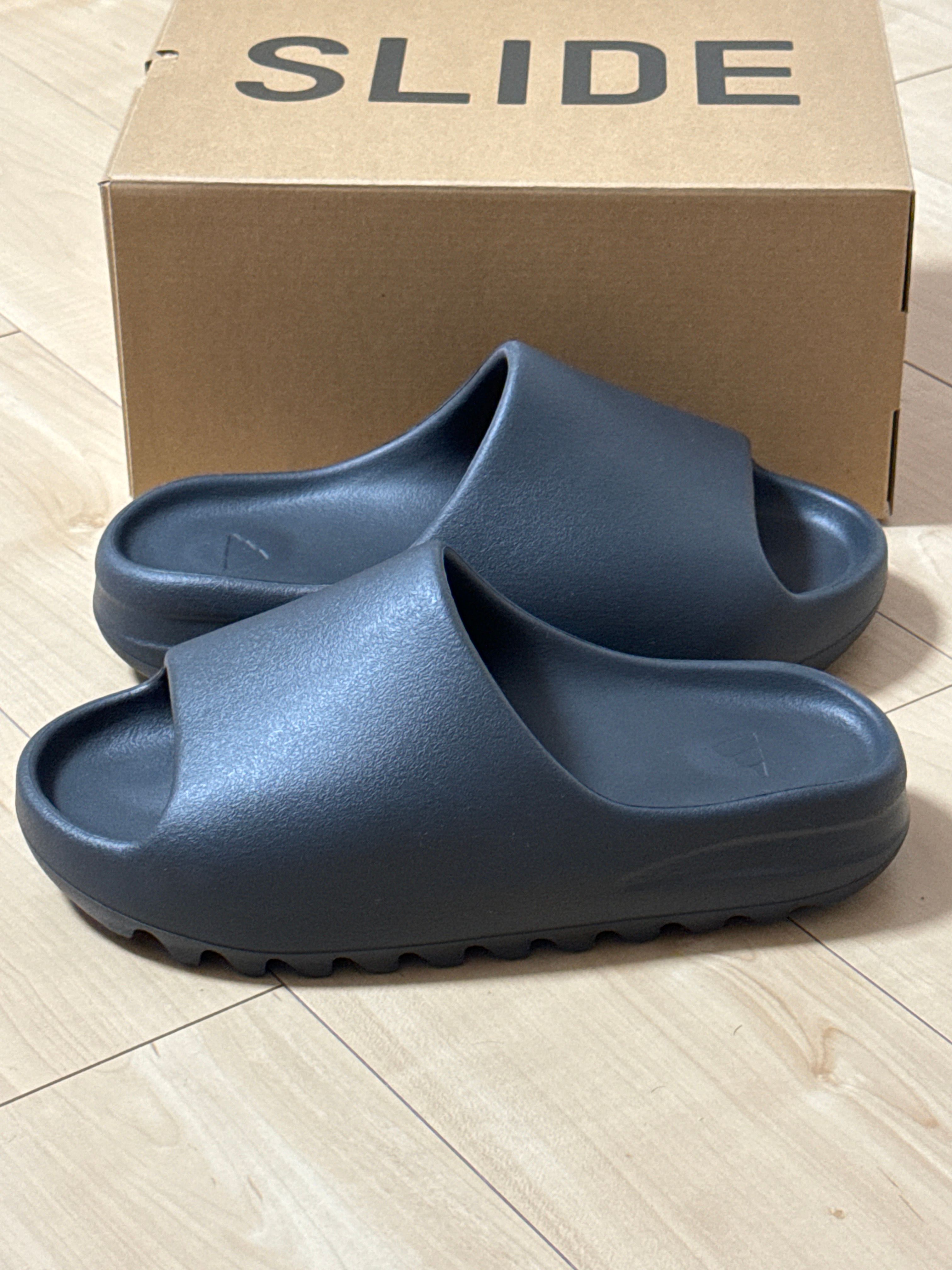 adidas YEEZY Slide "Onyx"