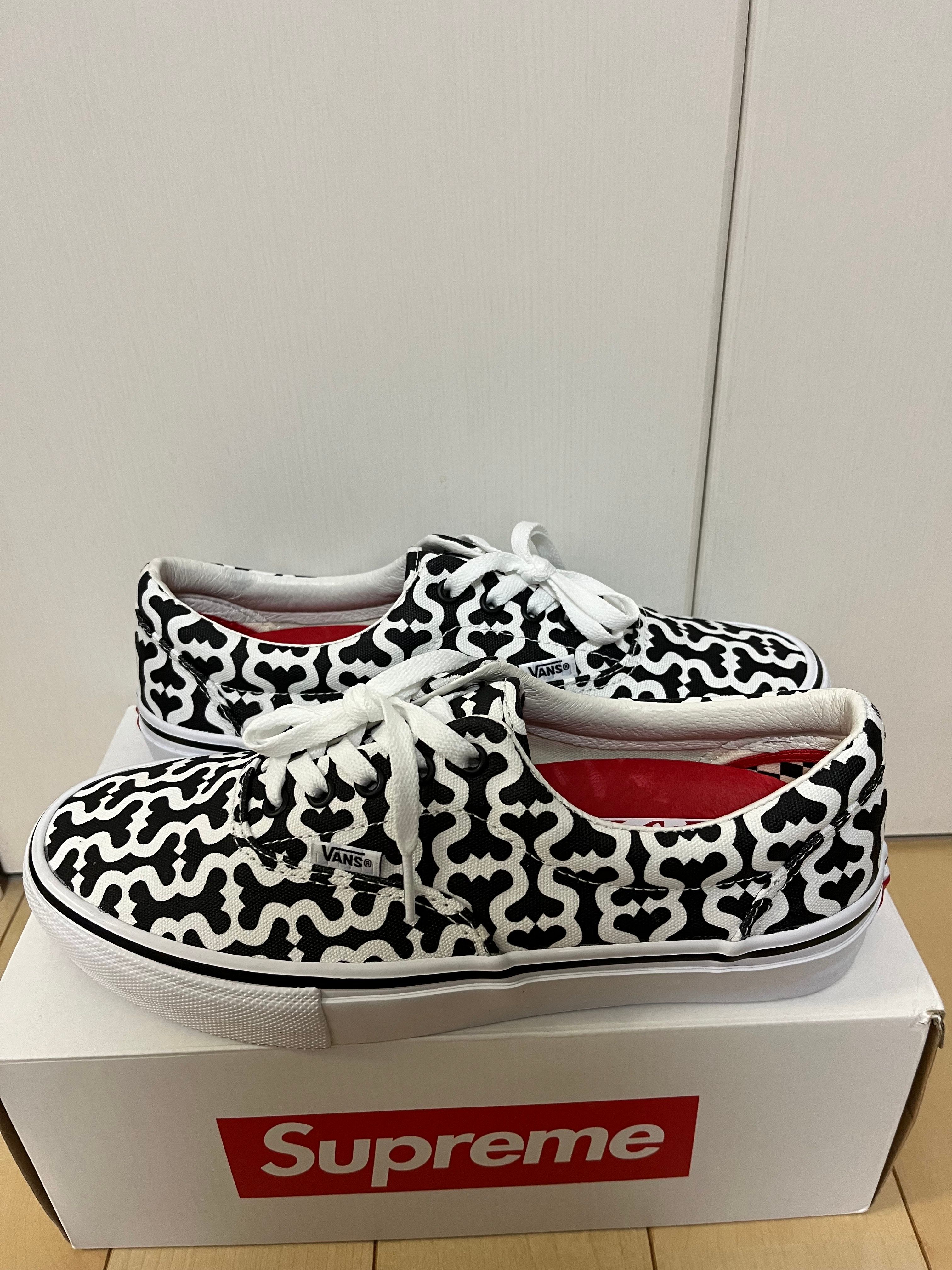 Supreme × Vans Monogram S Logo Skate ERA "Black"