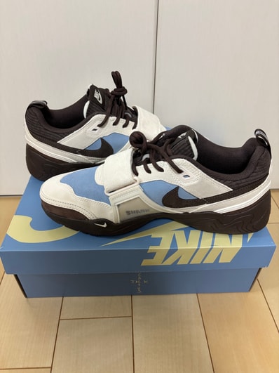 Travis Scott × Nike Zoom Field Jaxx "Pale Ivory and Leche Blue"