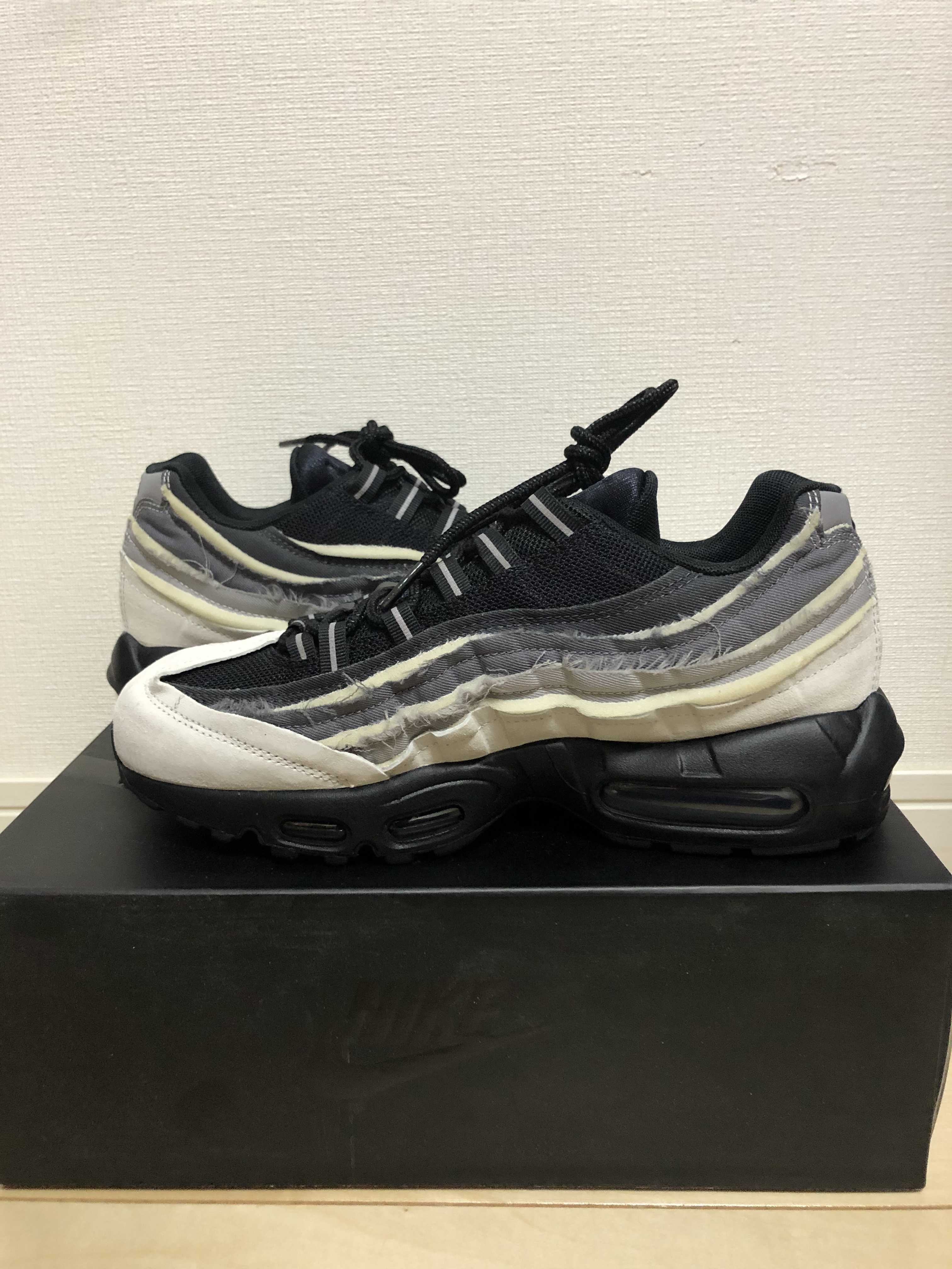 COMME des GARCONS × Nike Air Max 95 "Charcoal"