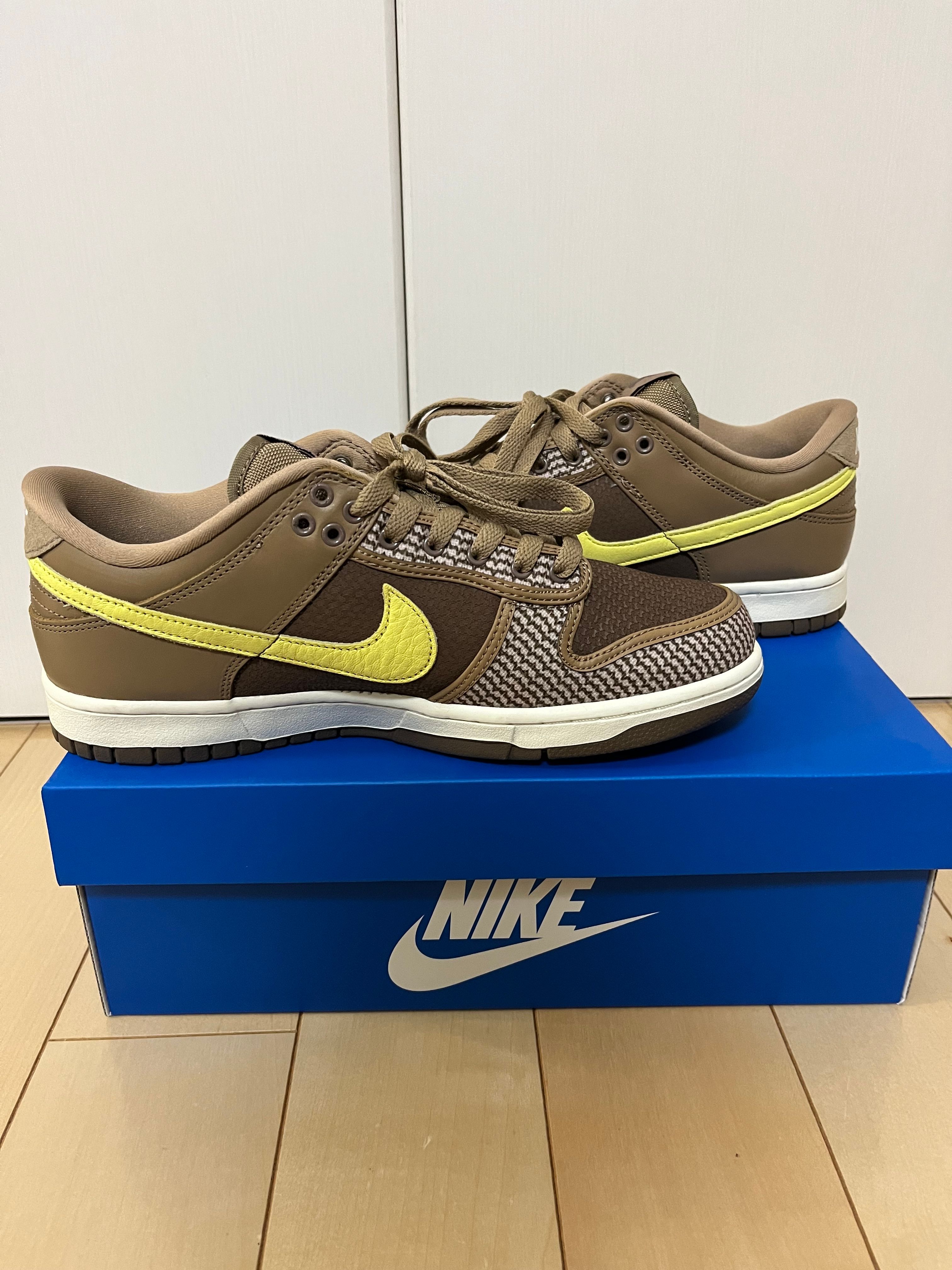 UNDEFEATED × Nike Dunk Low SP  "Canteen/Lemon Frost/Palomino"
