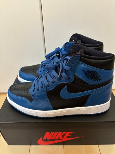 Nike Air Jordan 1 Retro High OG "Dark Marina Blue"