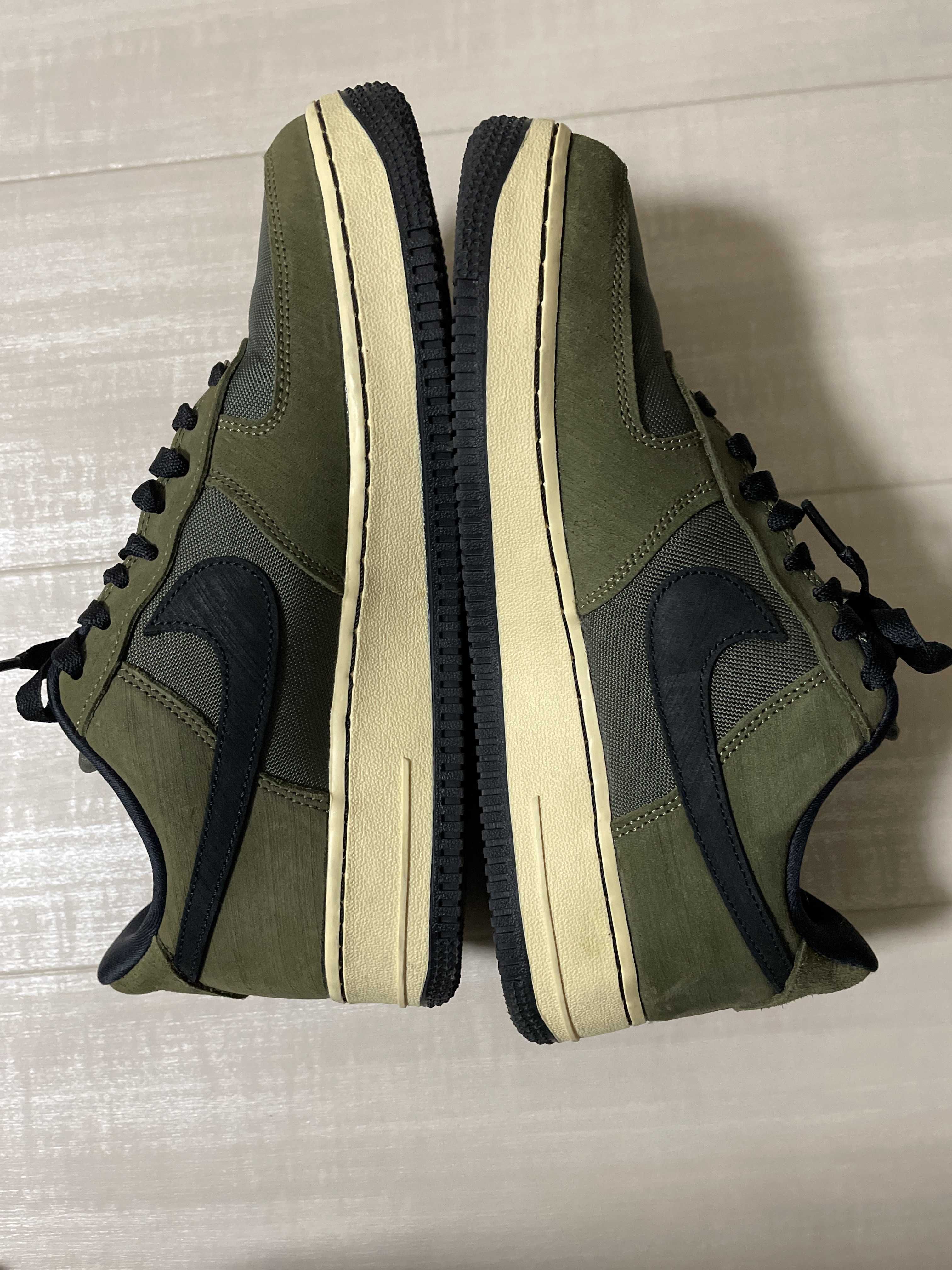 UNDEFEATED × Nike Air Force 1 Low "Olive"