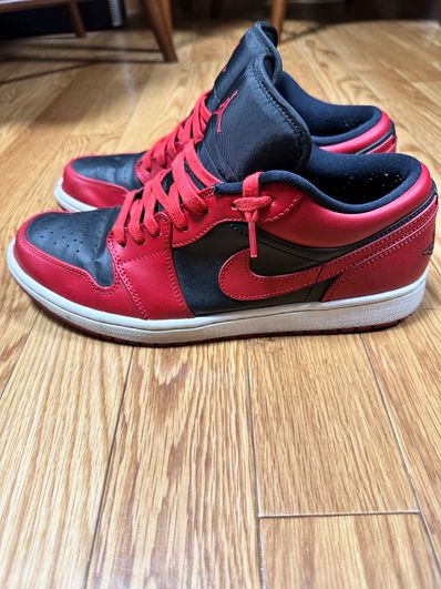 Nike Air Jordan 1 Low "Varsity Red"