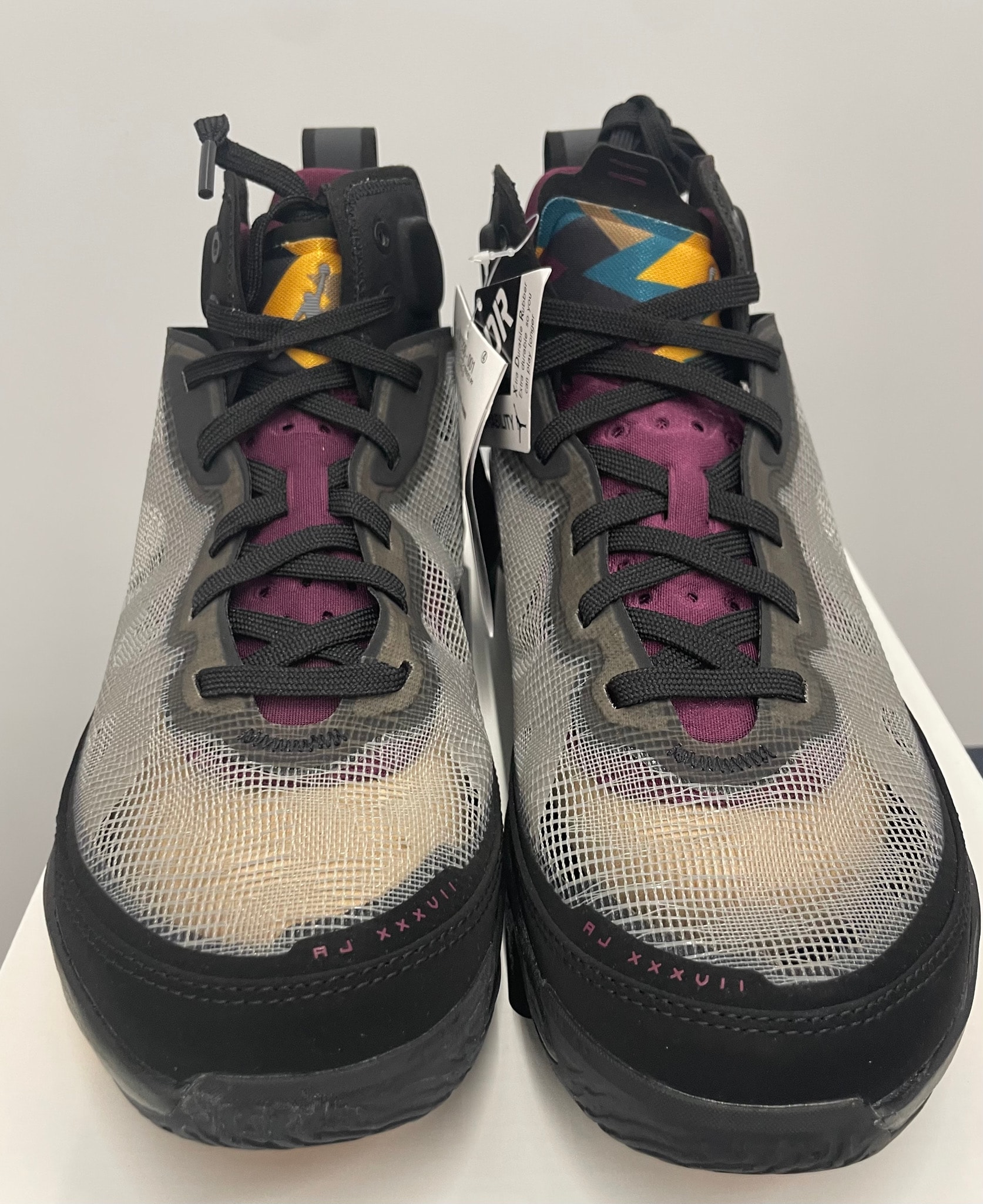 Nike Air Jordan 37 "Bordeaux"